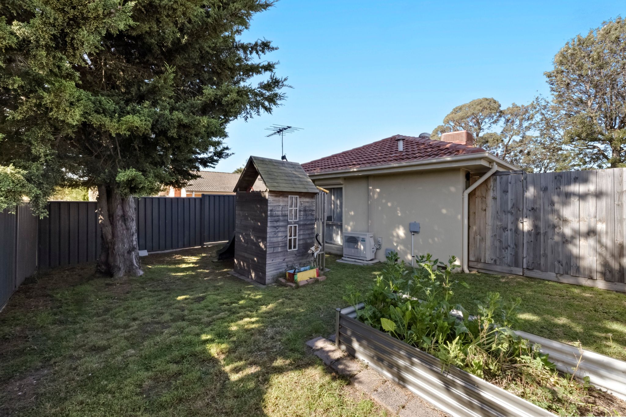 82 Monahans Road — photo 12 of 17