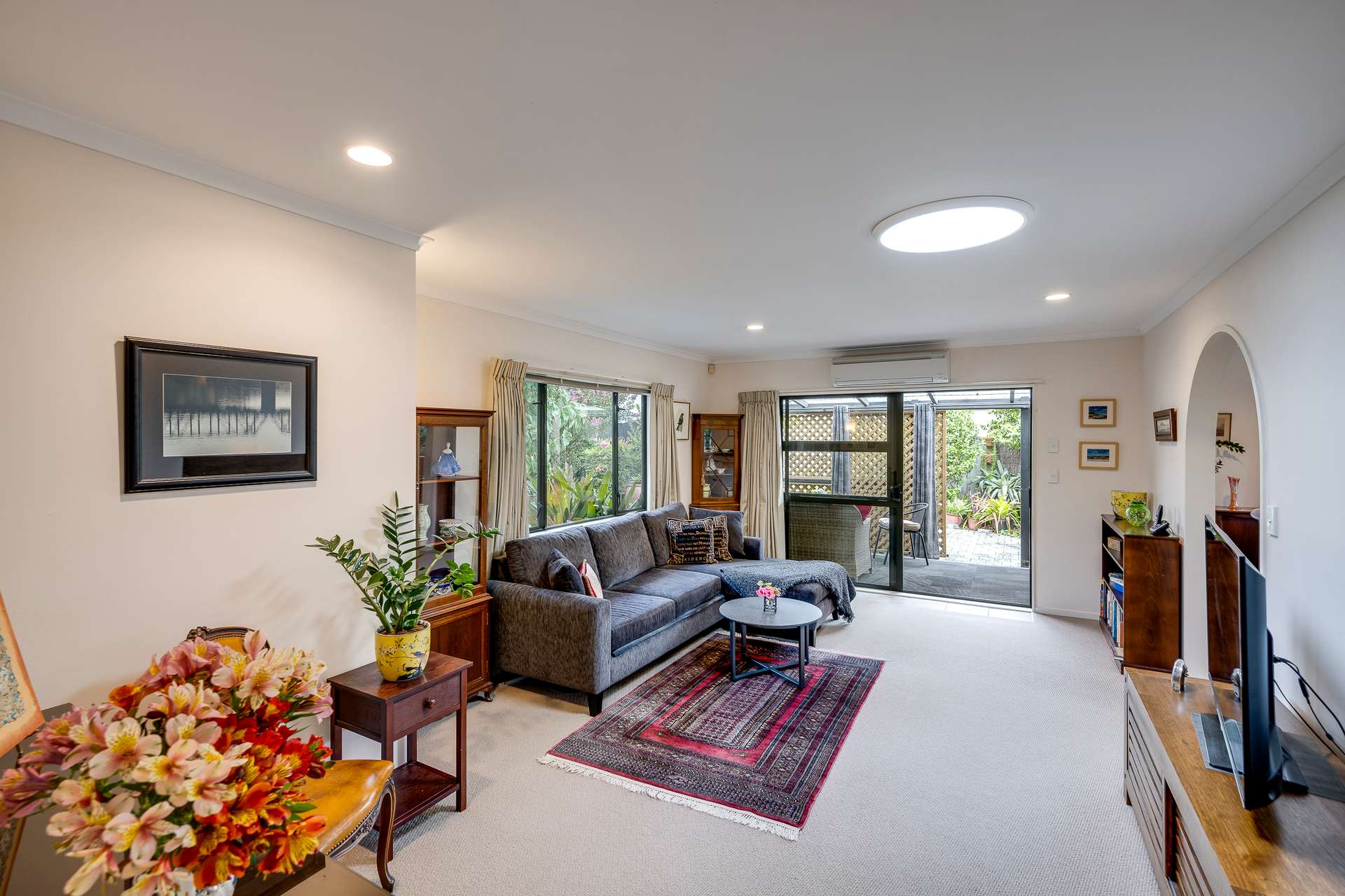 56 Kensington Drive photo 6