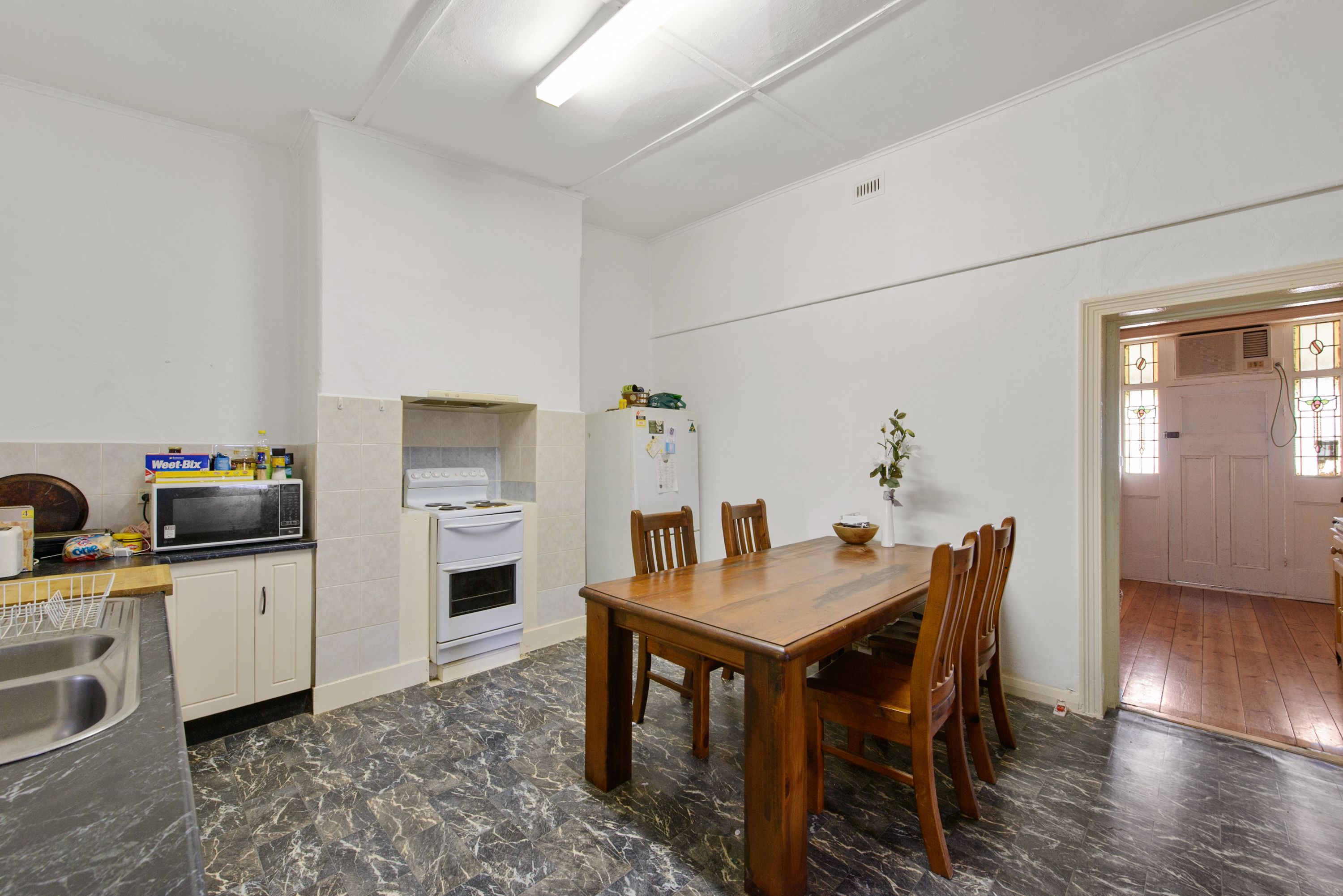 31 Alice Street — photo 5 of 13