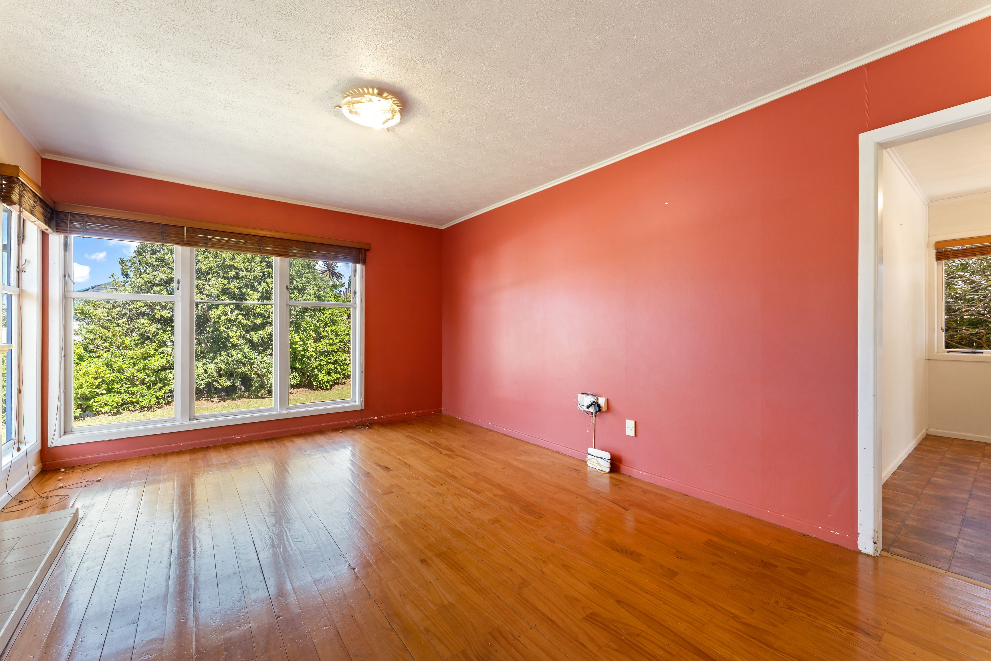 22 London Street, Te Atatu Peninsula, Waitakere City