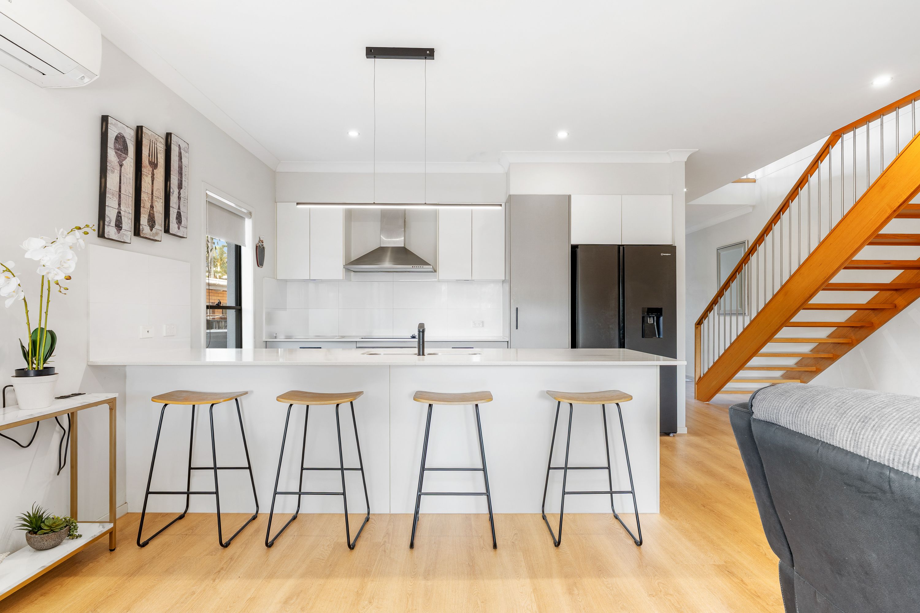 2/37 Tallebudgera Drive — photo 4 of 28