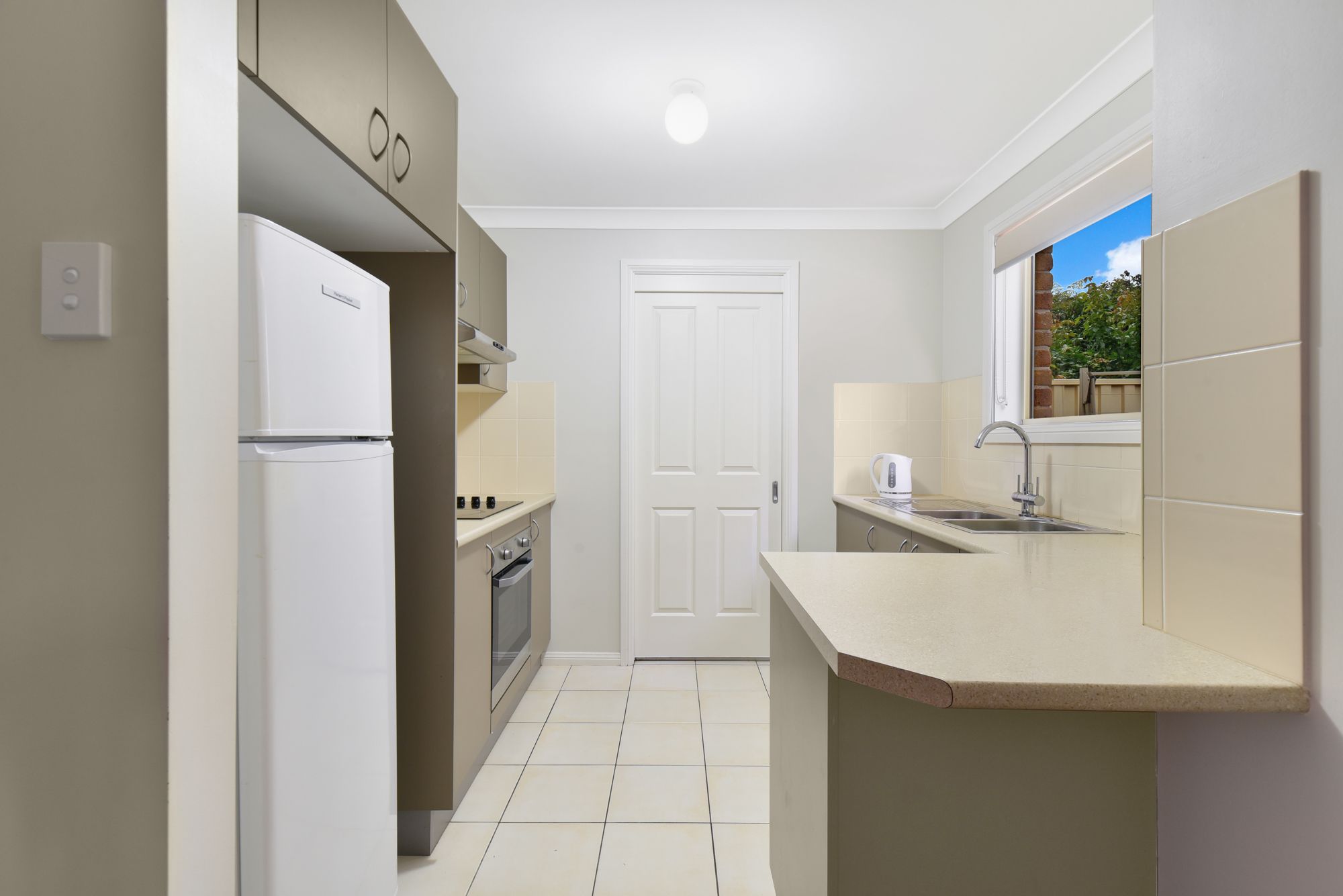 8/1-3 Meehan Place, Campbelltown, NSW 2560