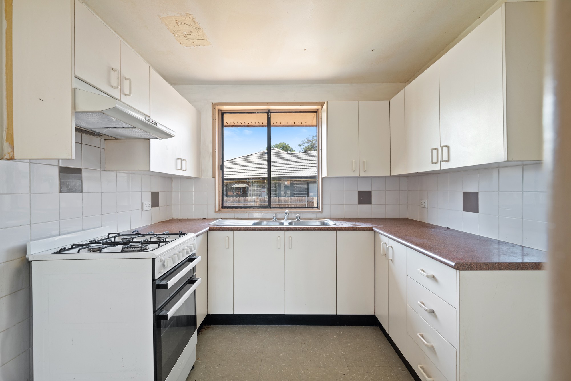 8 Atkinson Place, Airds, NSW 2560