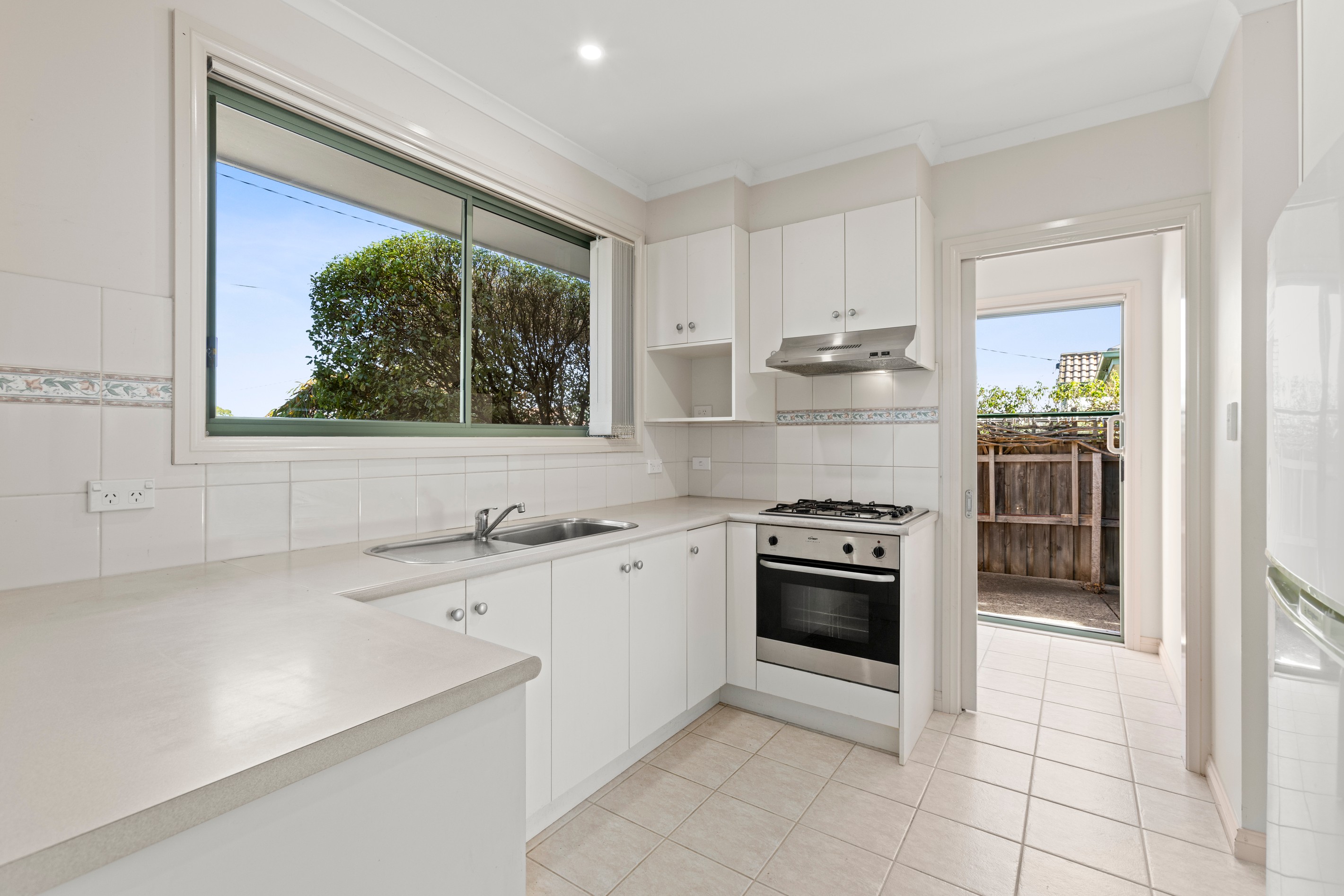 1/48 Shackleton Street, Belmont, VIC 3216