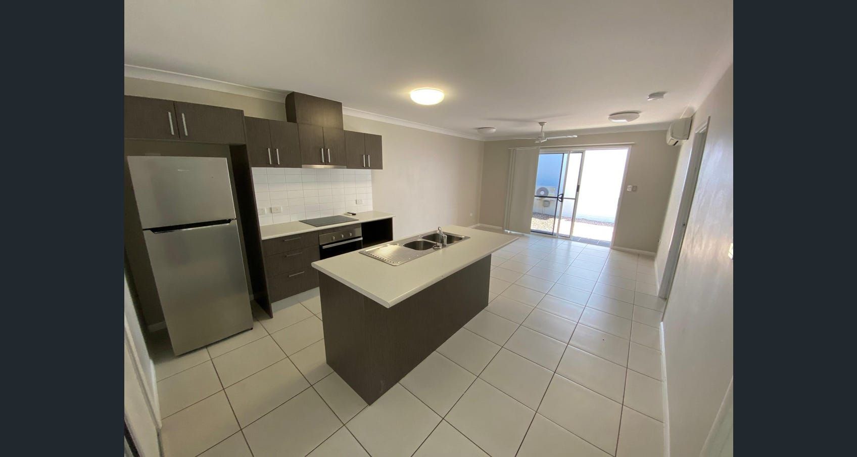 26a Riveredge Boulevard, Oonoonba, QLD 4811