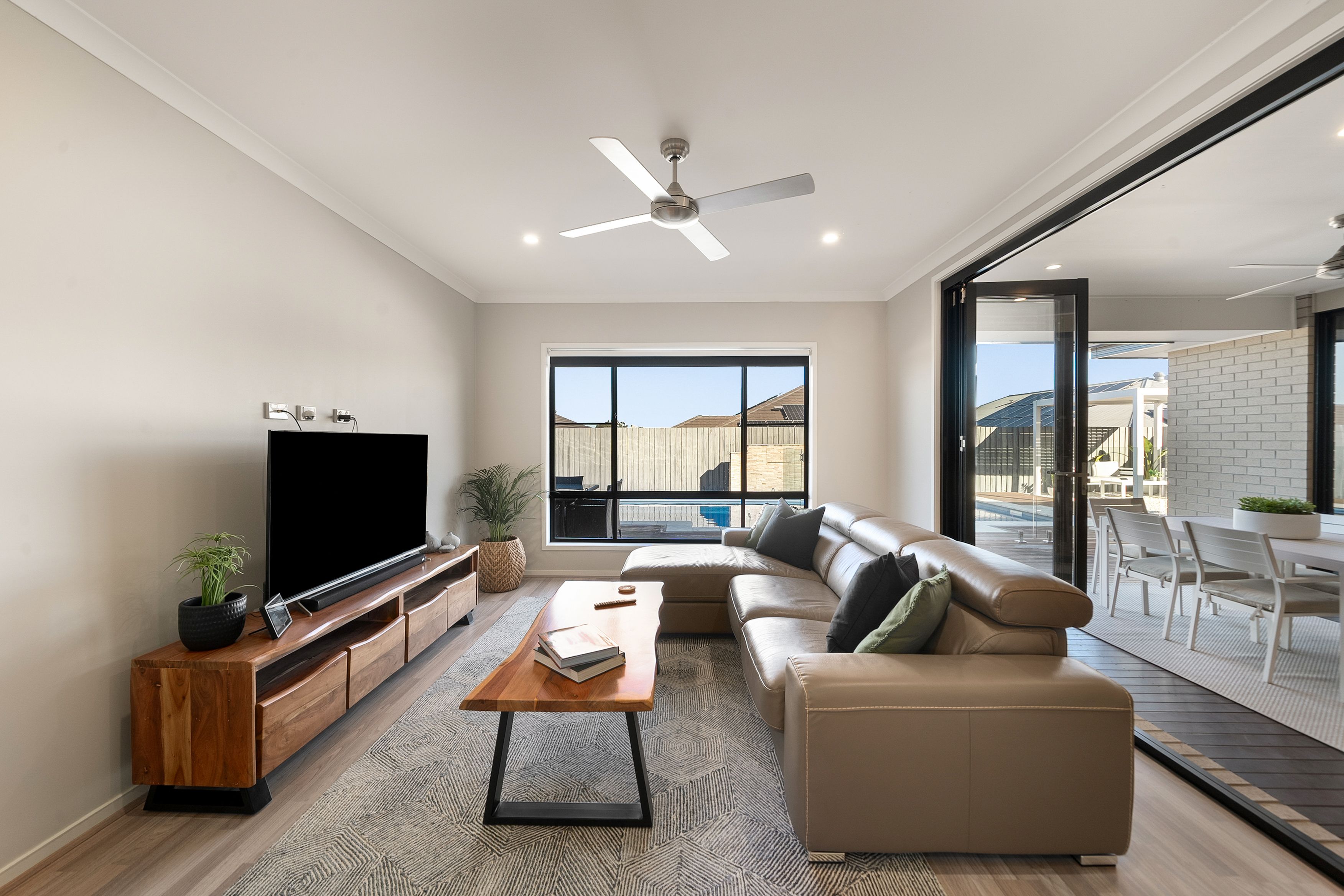 11 Tozer Street — photo 8 of 29
