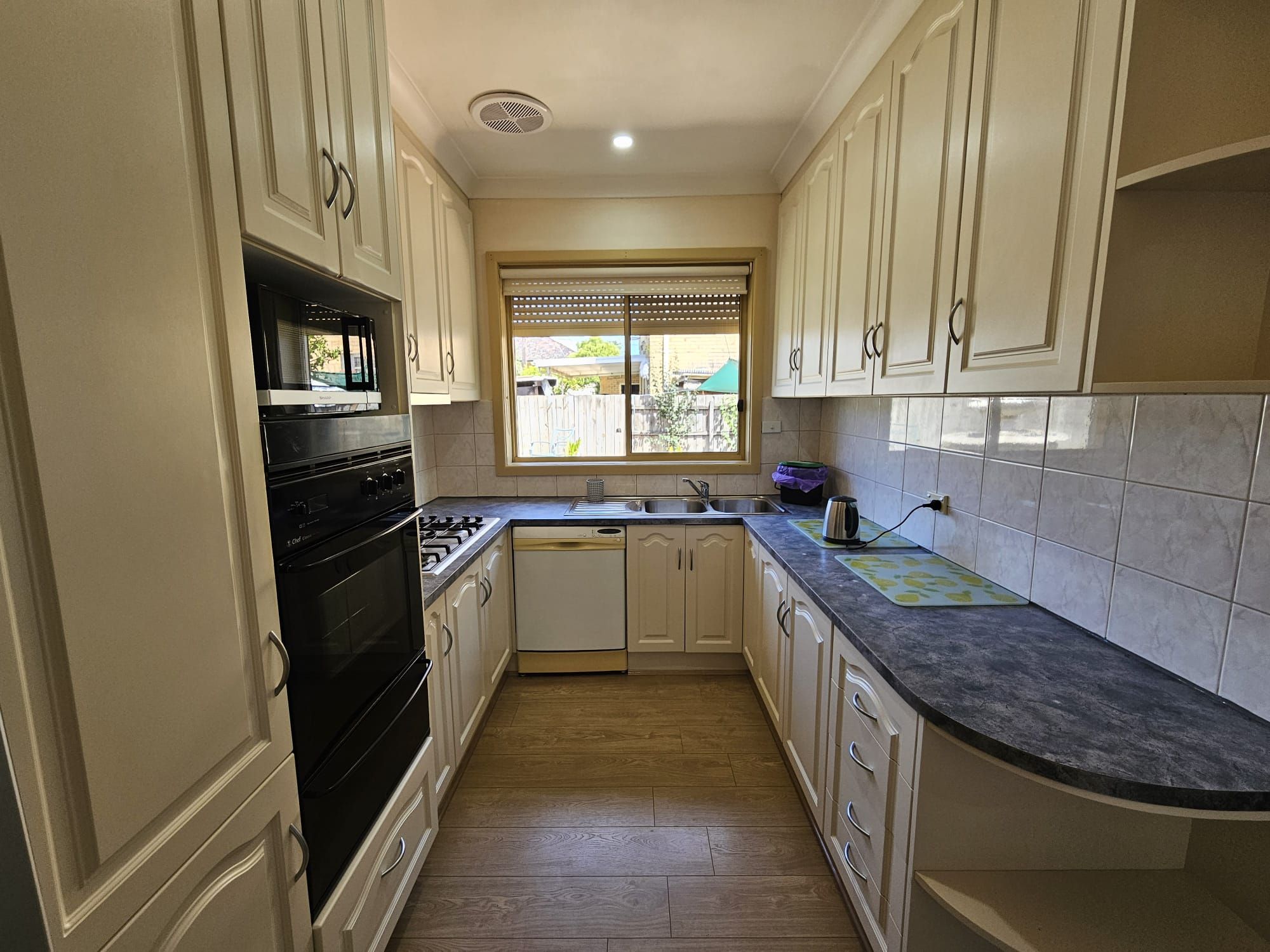 30 Valley Street, Oakleigh South, VIC 3167