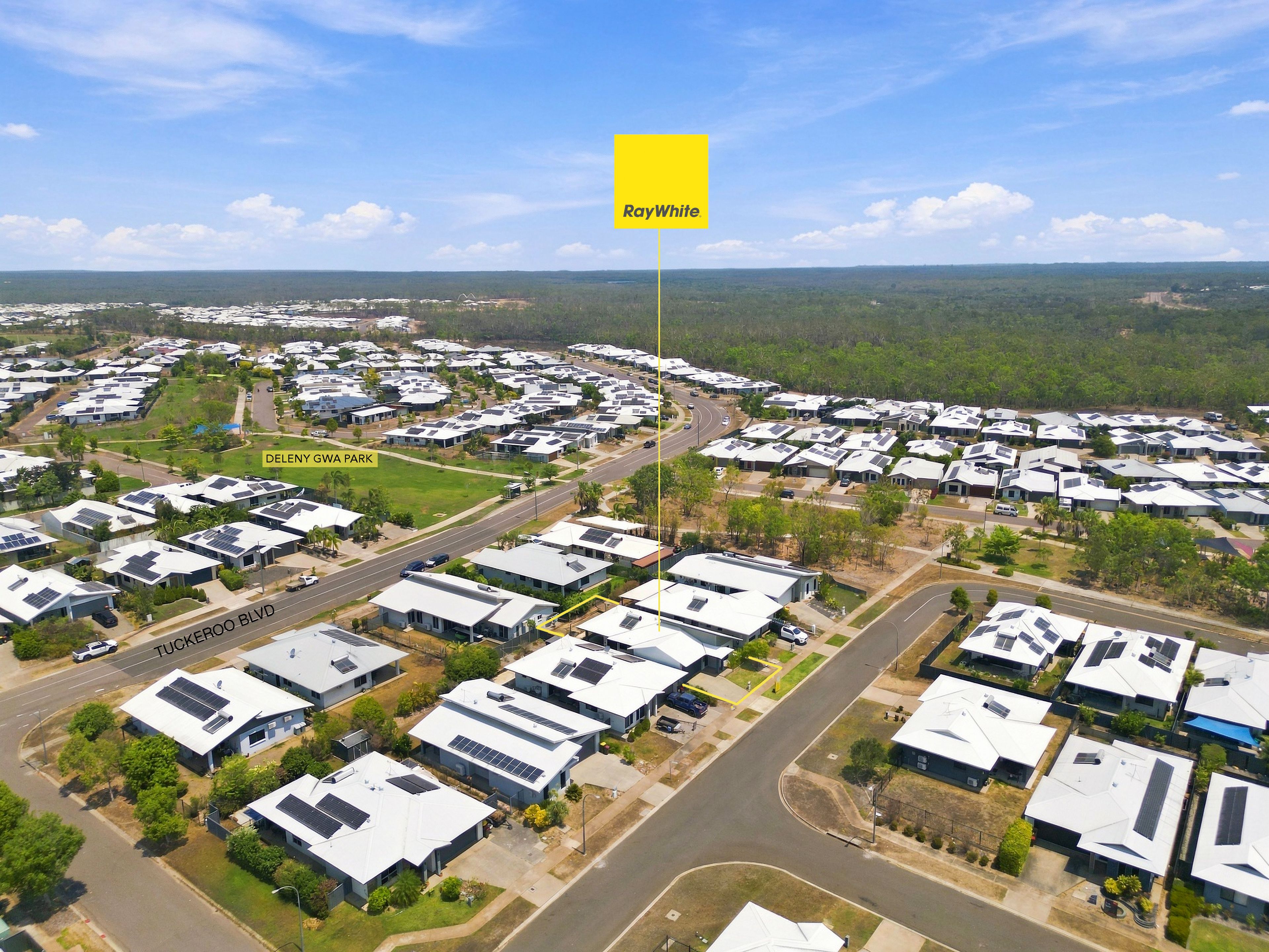 29 Canegrass Circuit — photo 3 of 27