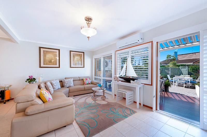 4/31 Vespa Crescent, Surfers Paradise, QLD 4217