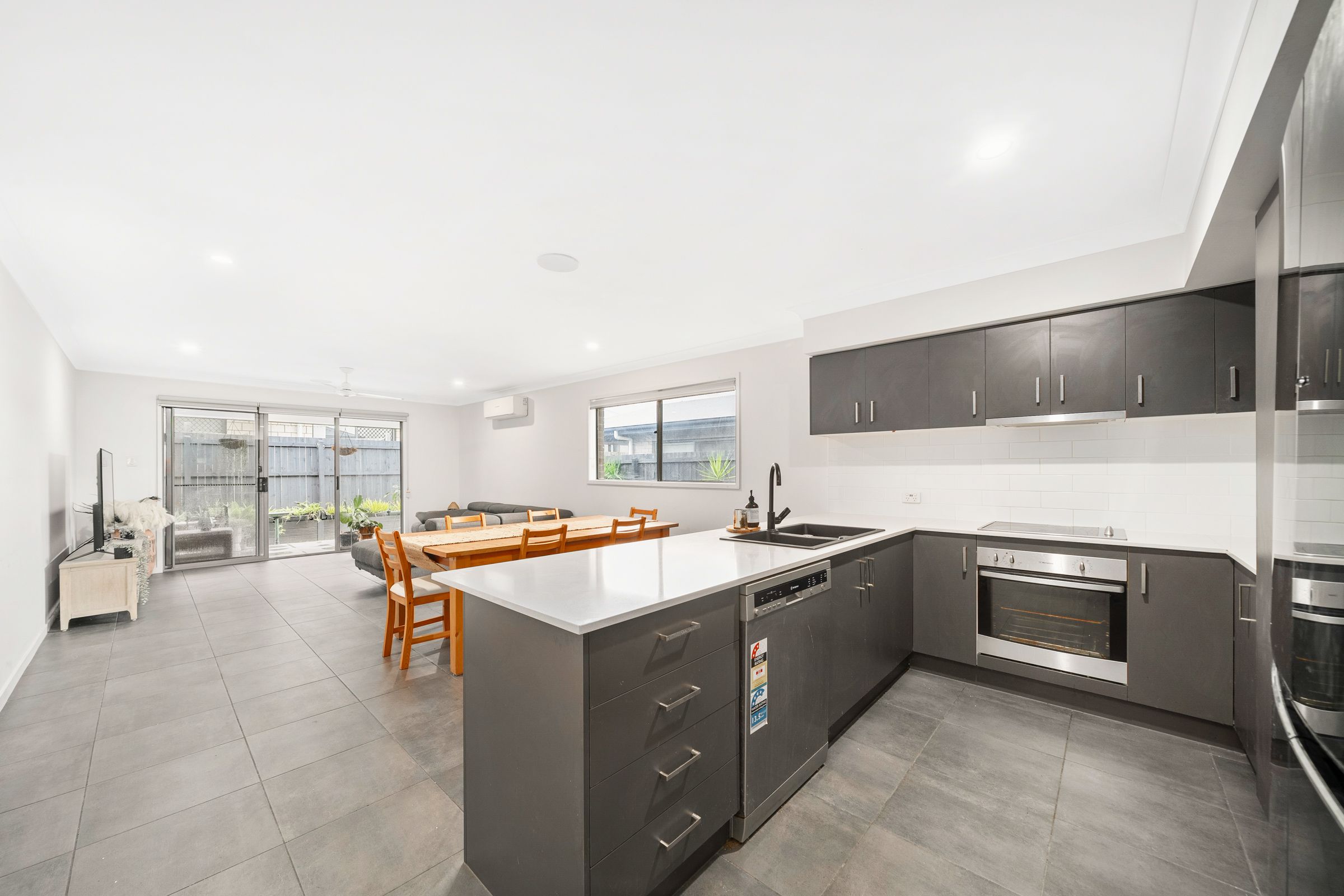 76 Promenade Circuit, Rothwell, QLD 4022