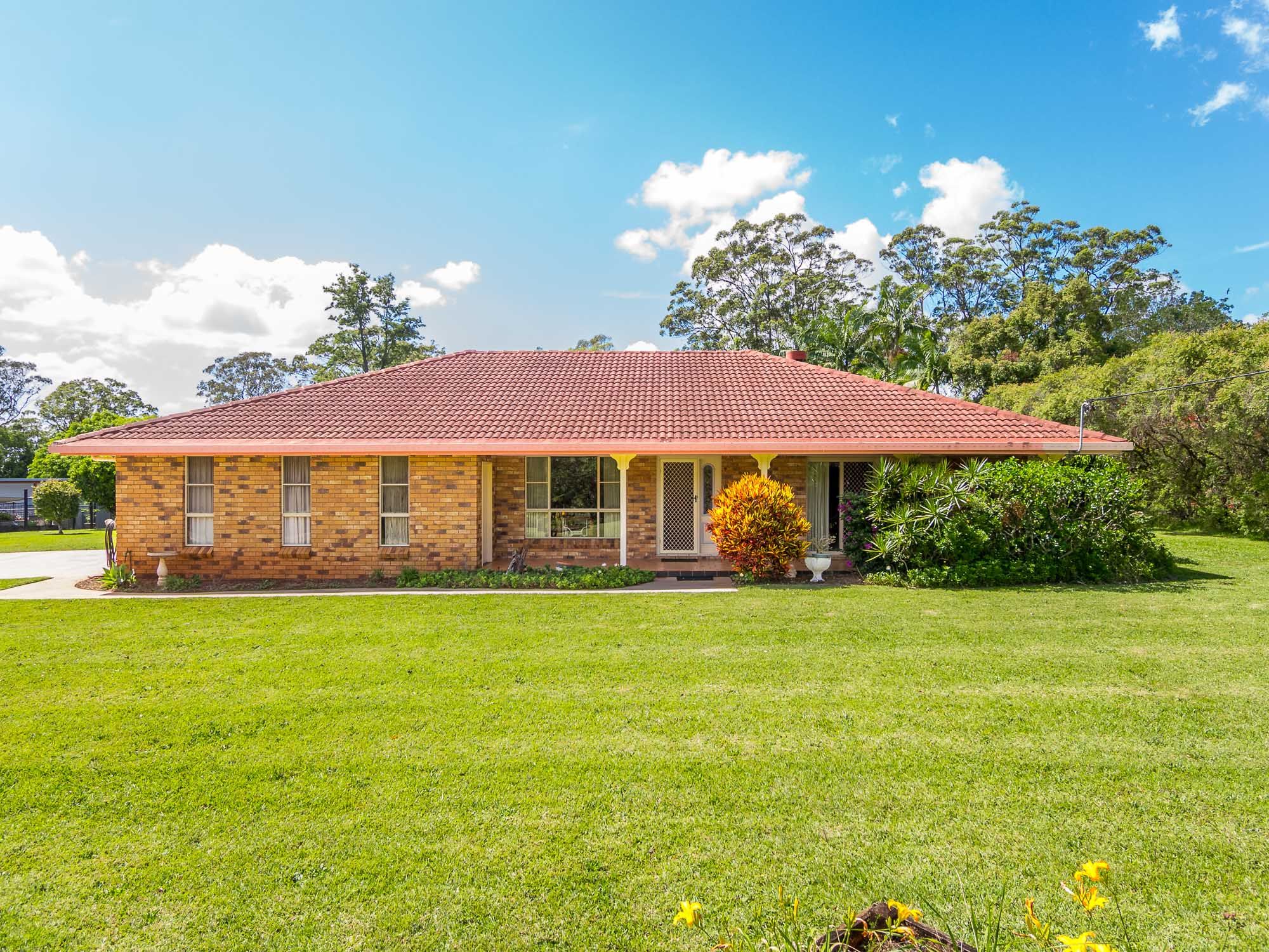 9 Highview Crescent, Modanville, NSW 2480