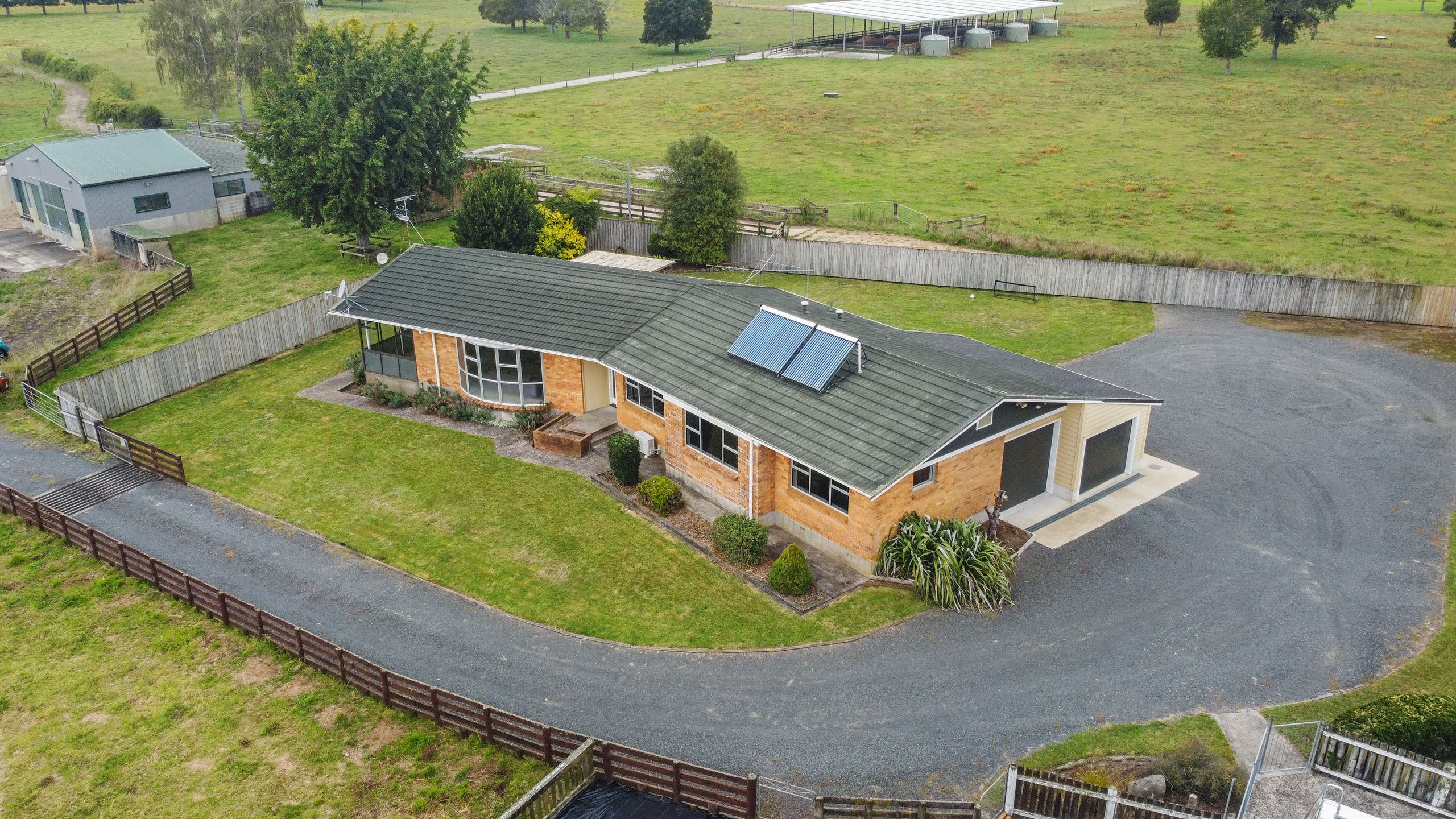 590 Kakaramea Road, Ngahinapouri, Waipa District 3882 Rural Lifestyle