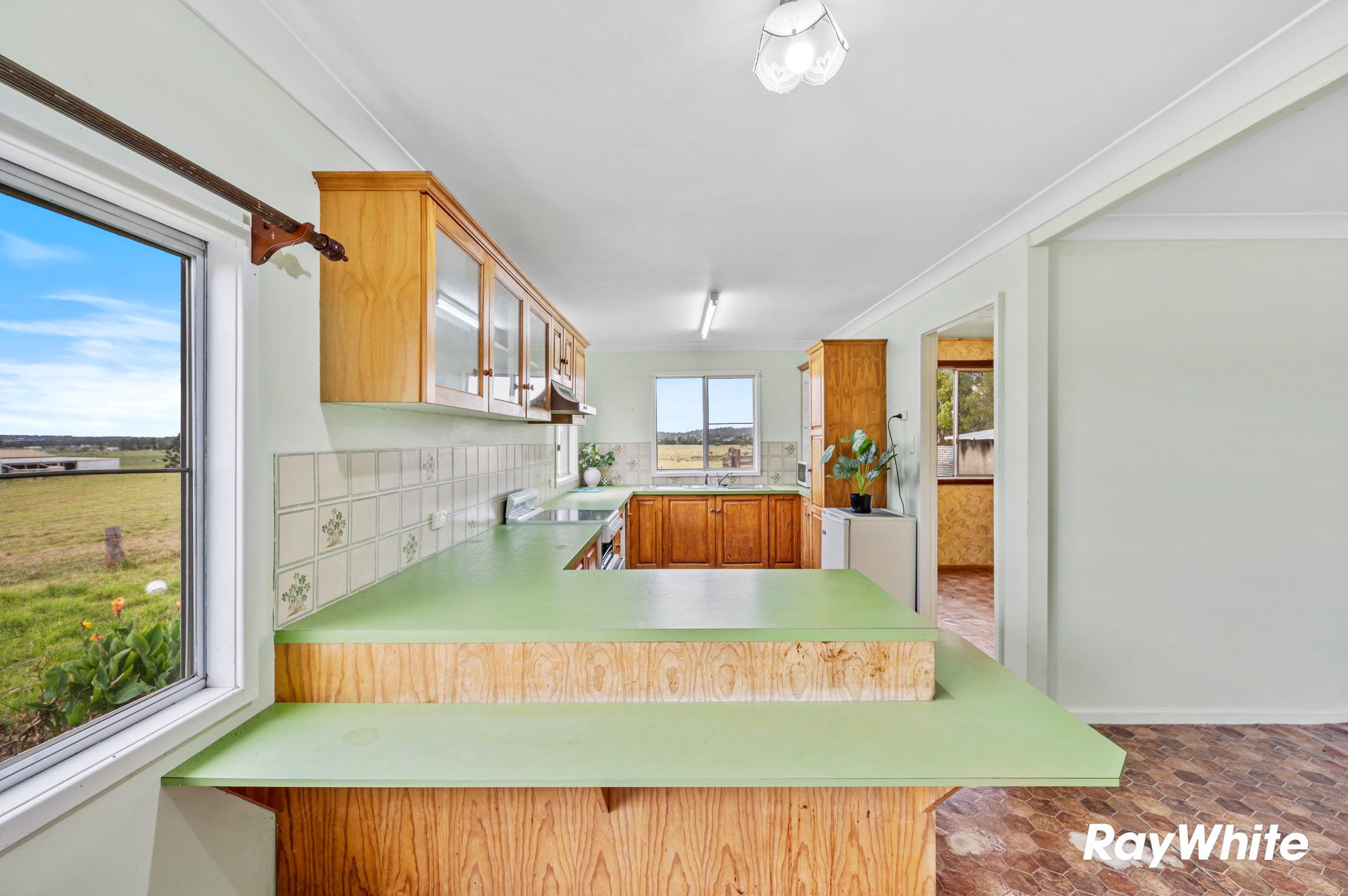 8 Glenduart Grove — photo 7 of 30
