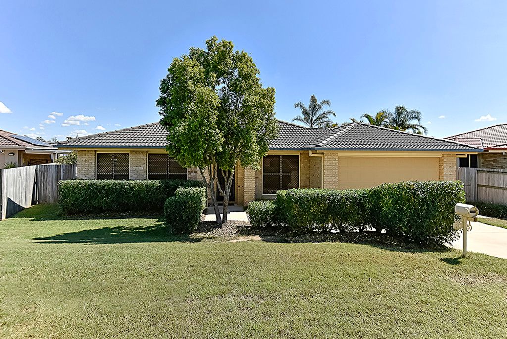 11 Invervary Place, Parkinson, QLD 4115