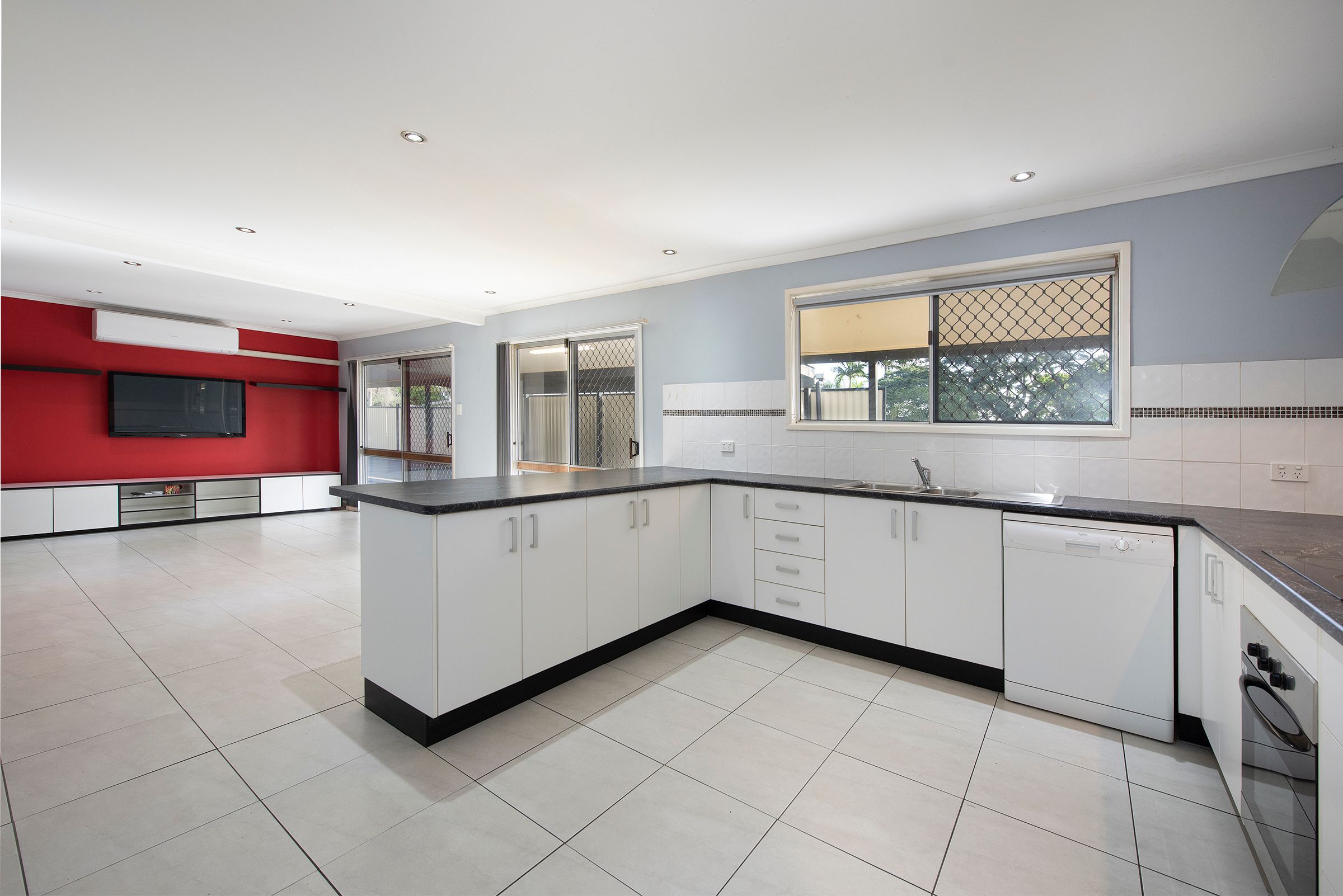 100 Jean Street, Woodridge, QLD 4114