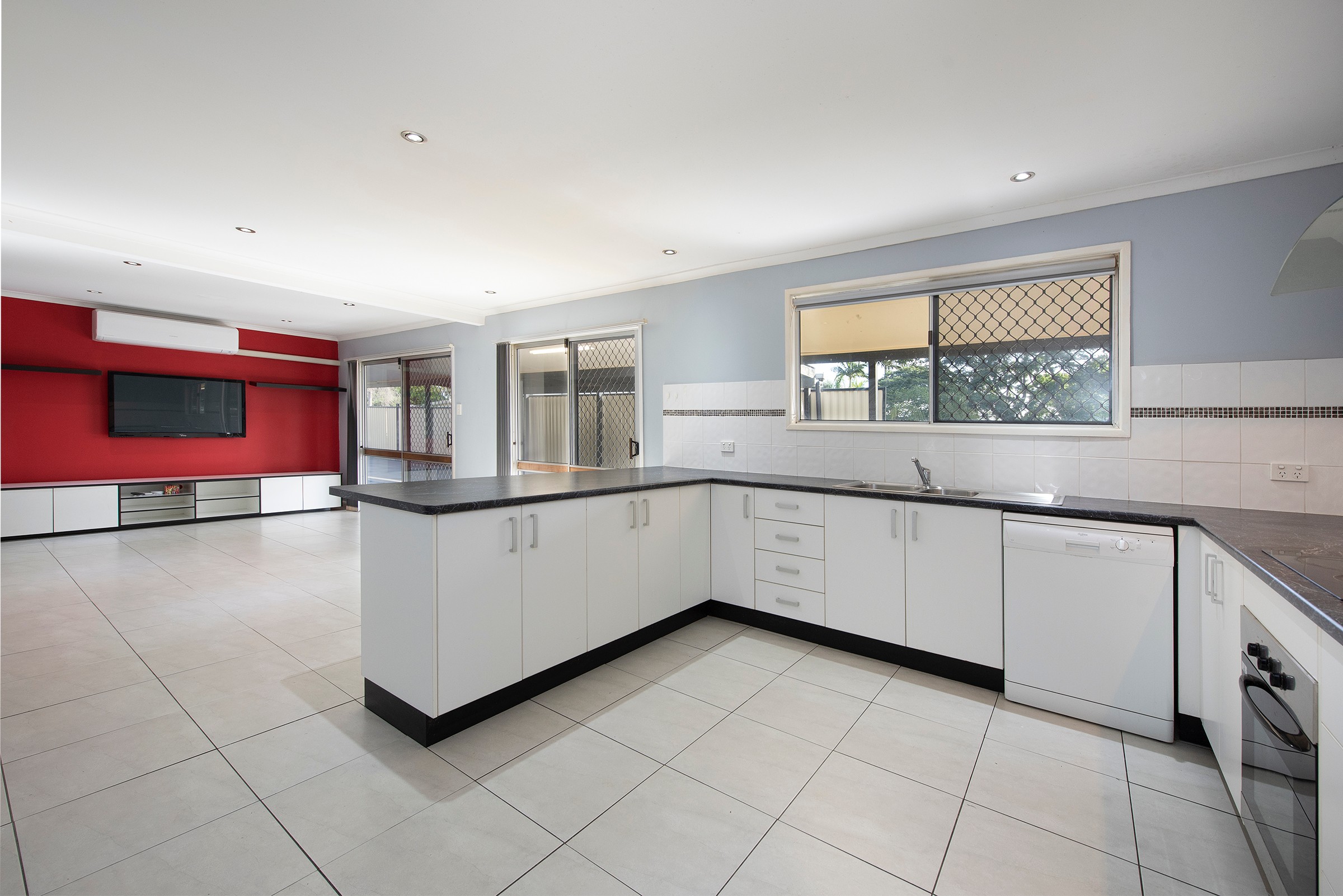 100 Jean Street, Woodridge, QLD 4114