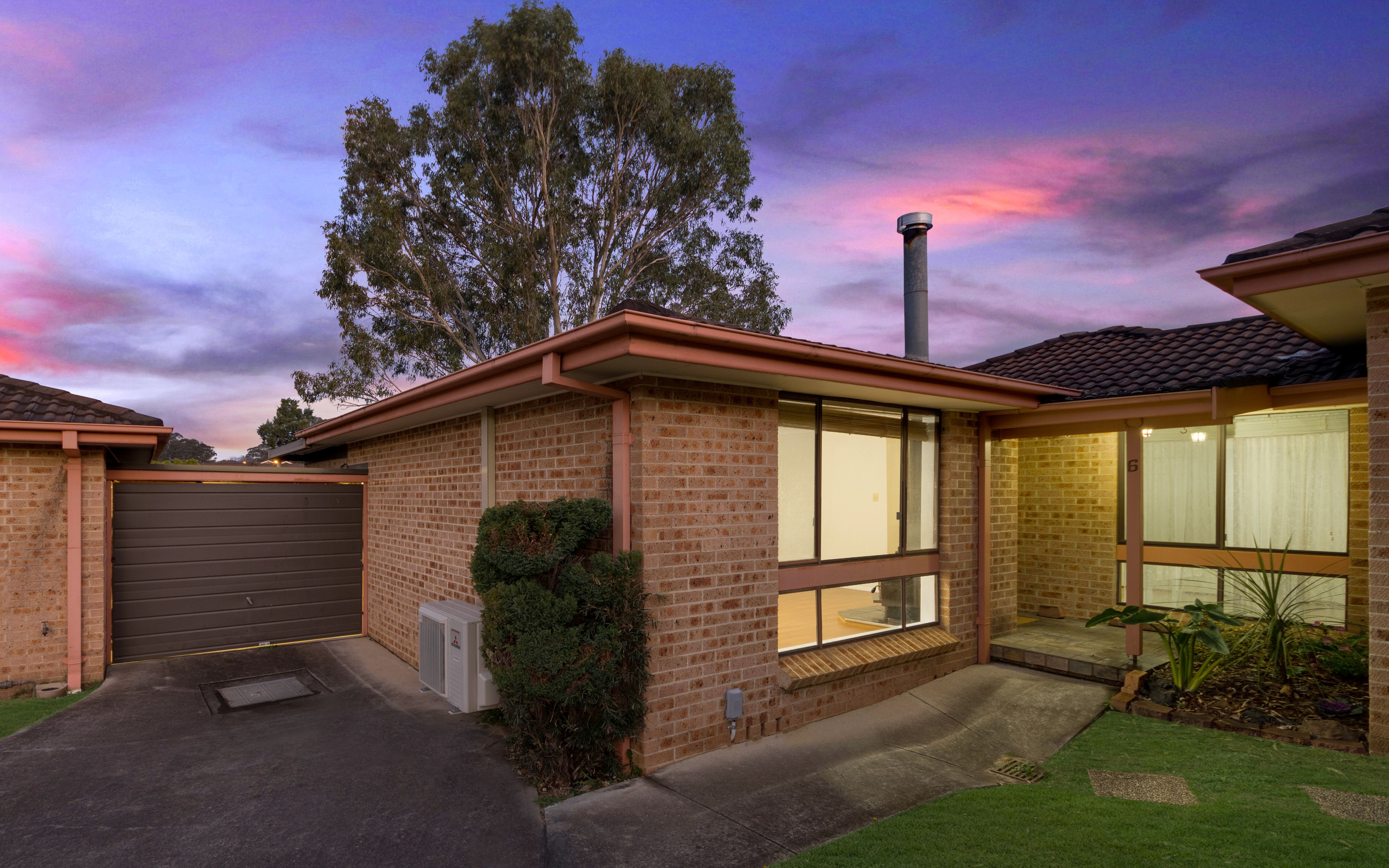 65 Fuchsia Crescent, Macquarie Fields NSW 2564