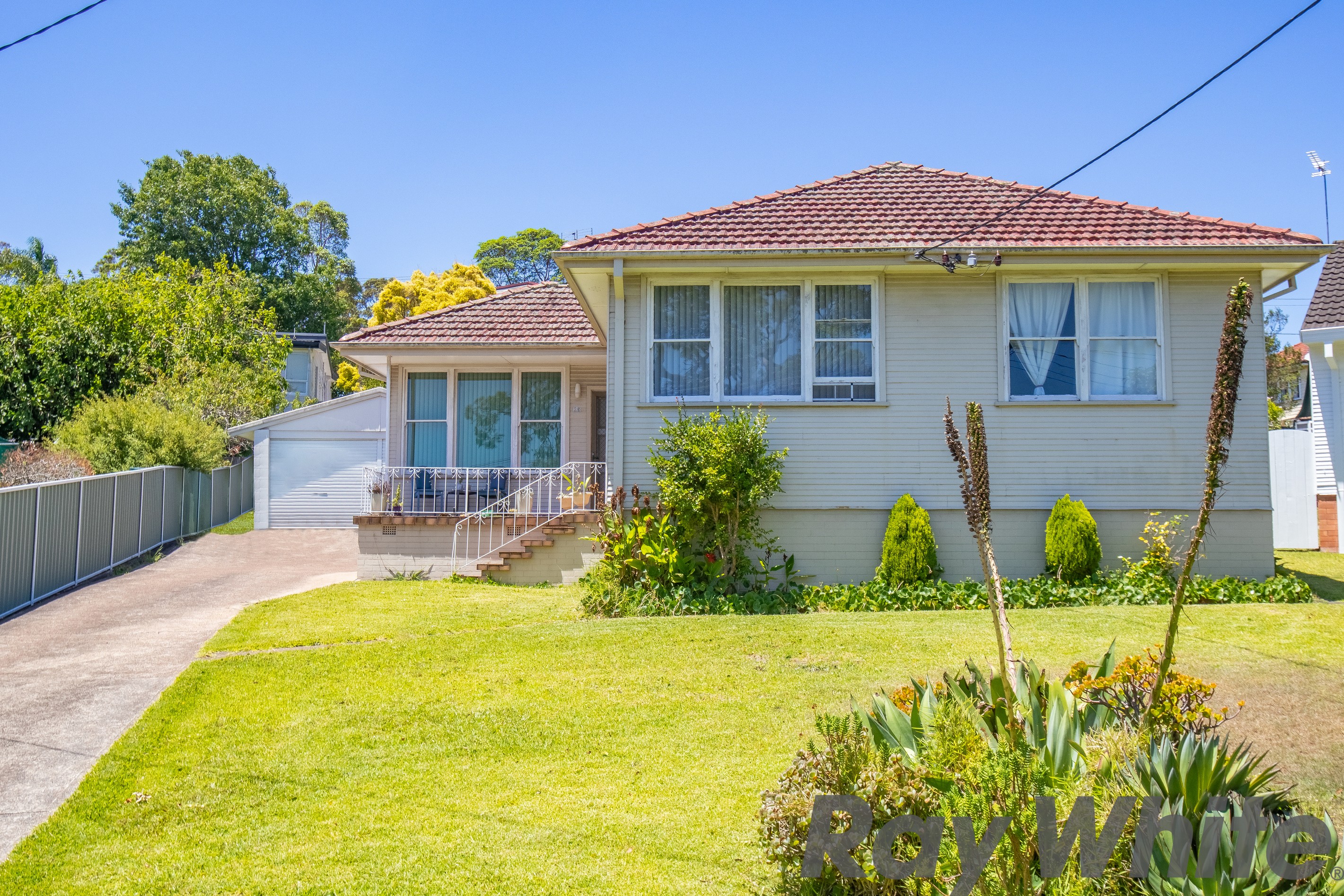 15 Carolyn Street, Adamstown Heights, NSW 2289
