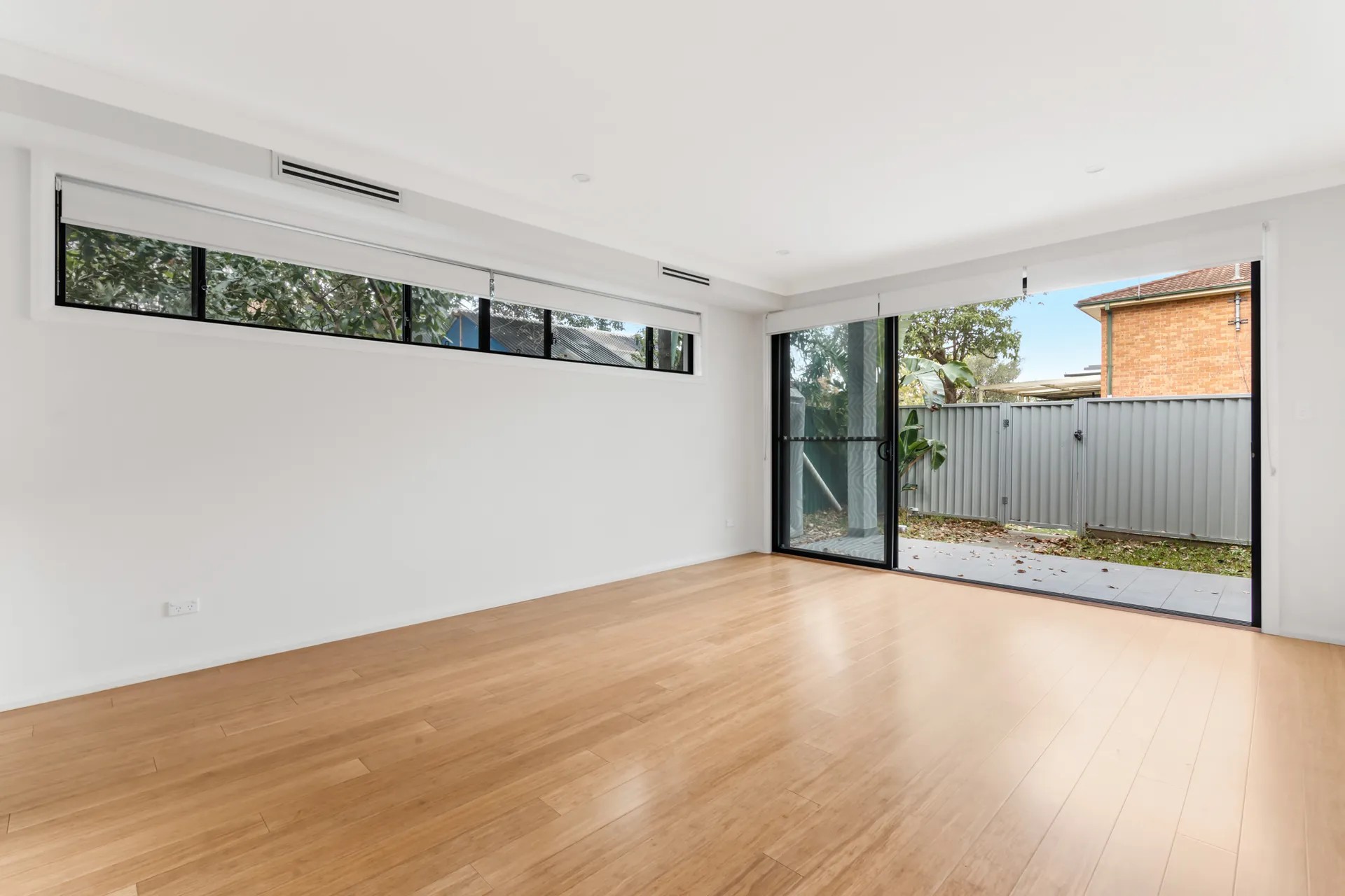 28 Acland Street, Guildford, NSW 2161