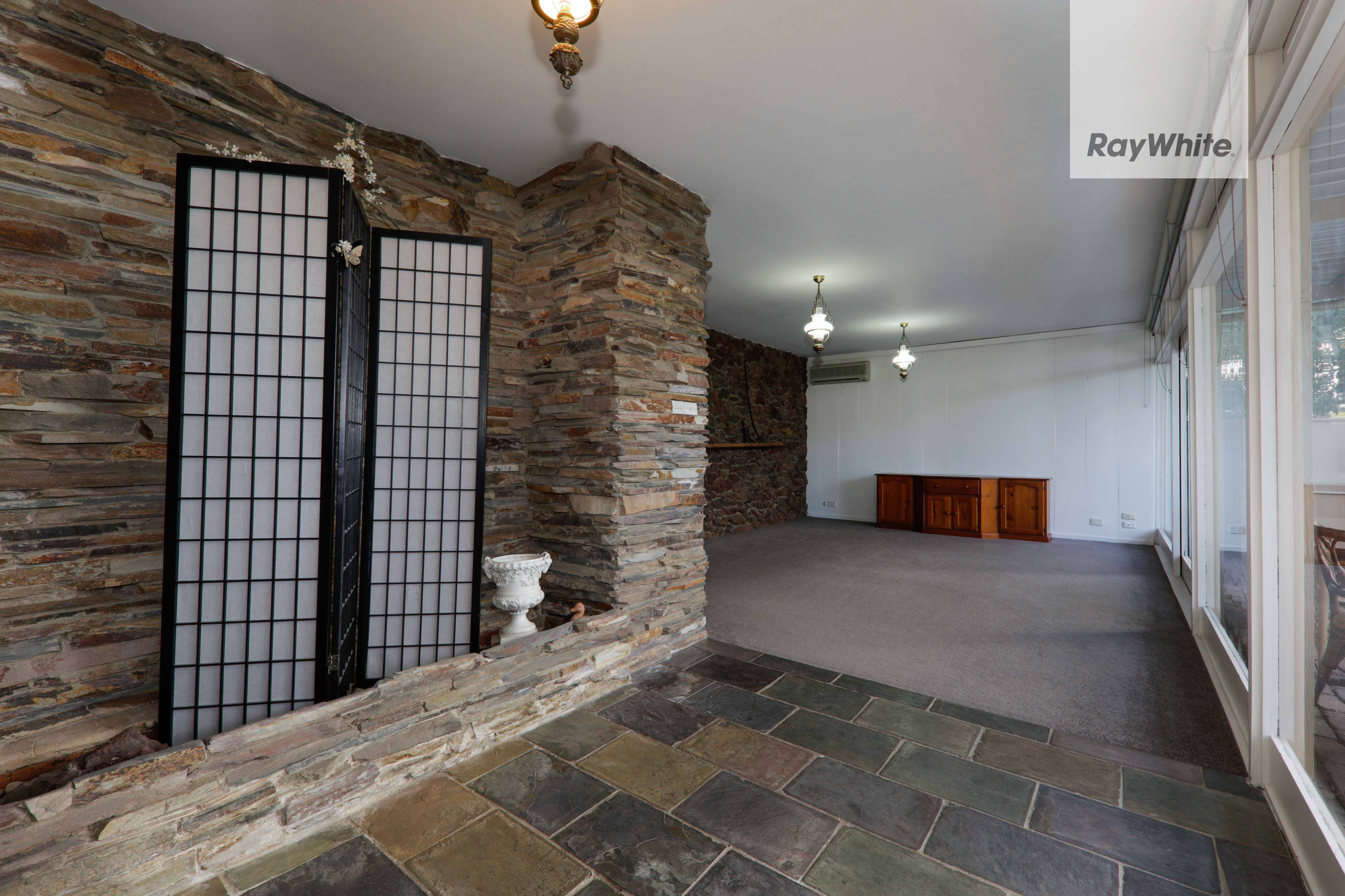 4 Victor Road, Bentleigh East, VIC 3165