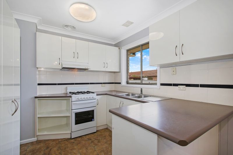 466 Kemp Street, Lavington, NSW 2641