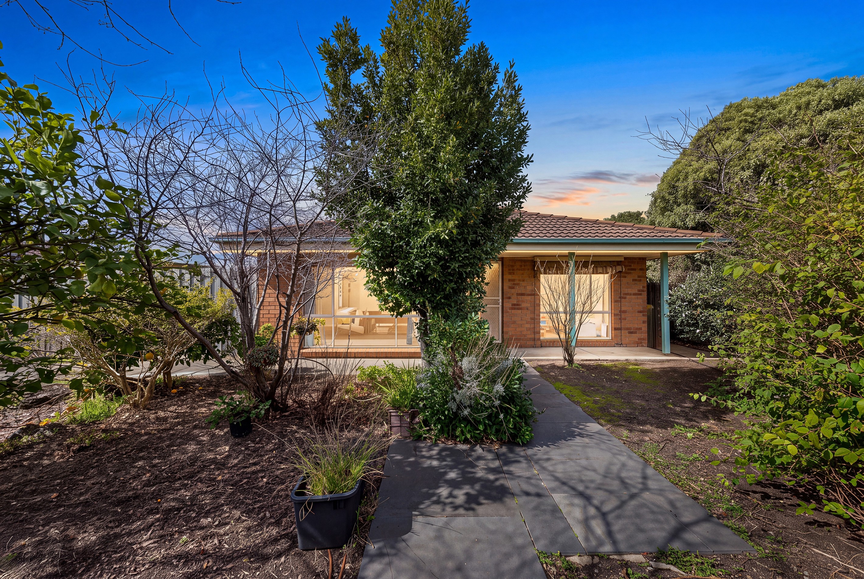 8 Eleanor Court, Pakenham, VIC 3810