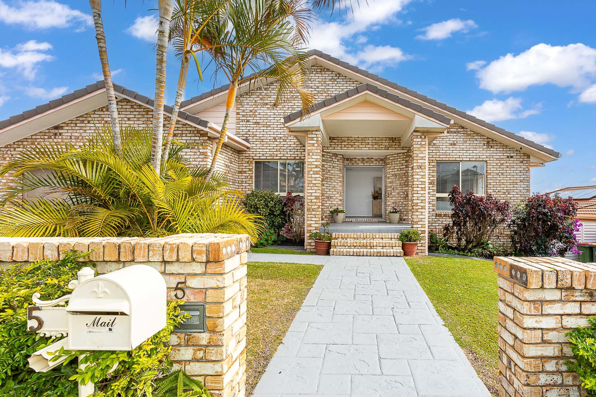 5 Parklane Place — photo from Ray White Broadbeach