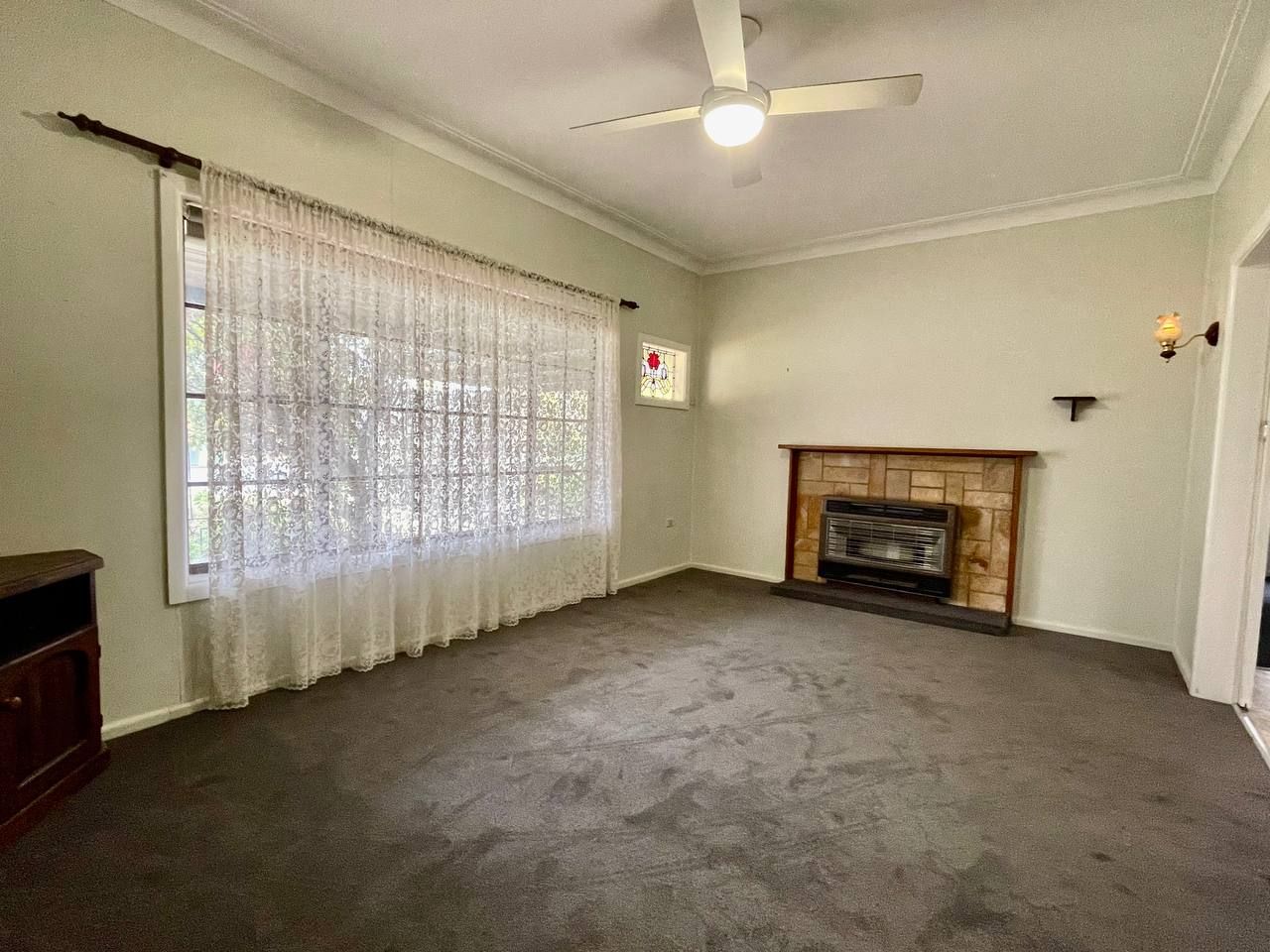 11 Captain Wilson Avenue, Parkes, NSW 2870