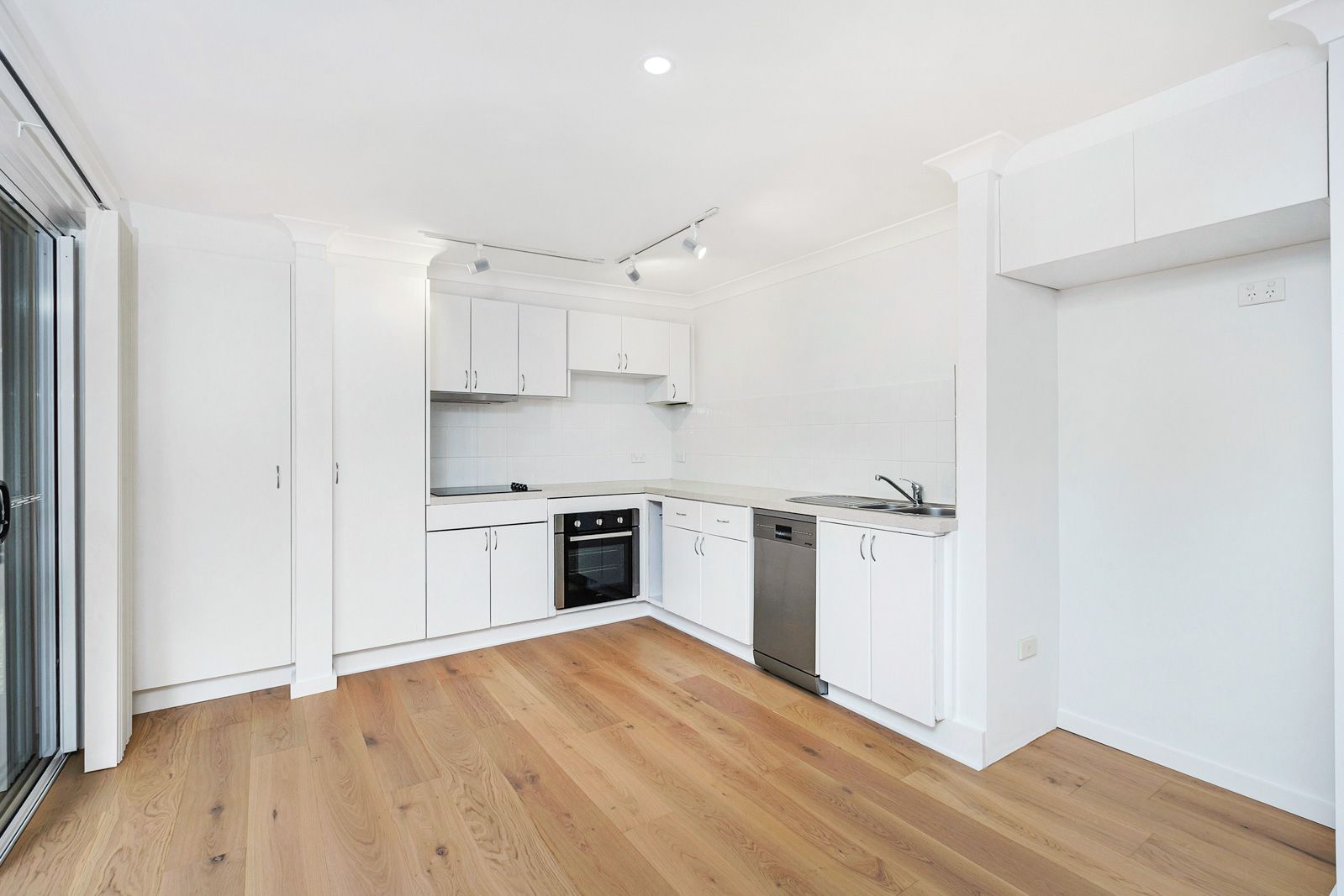 19A St Andrews Gate, Elanora Heights, NSW 2101