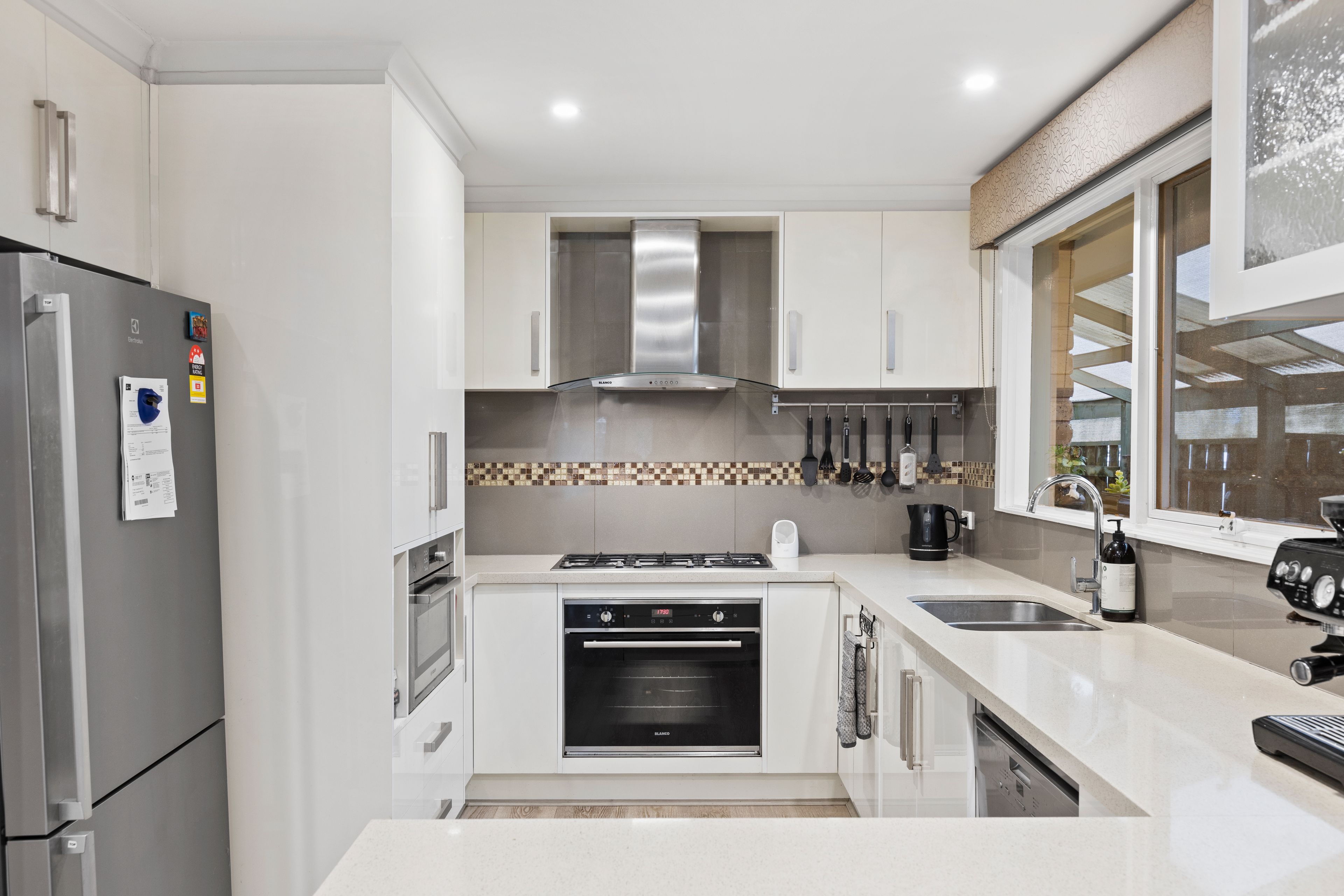 10 Finchley Court — photo 4 of 26