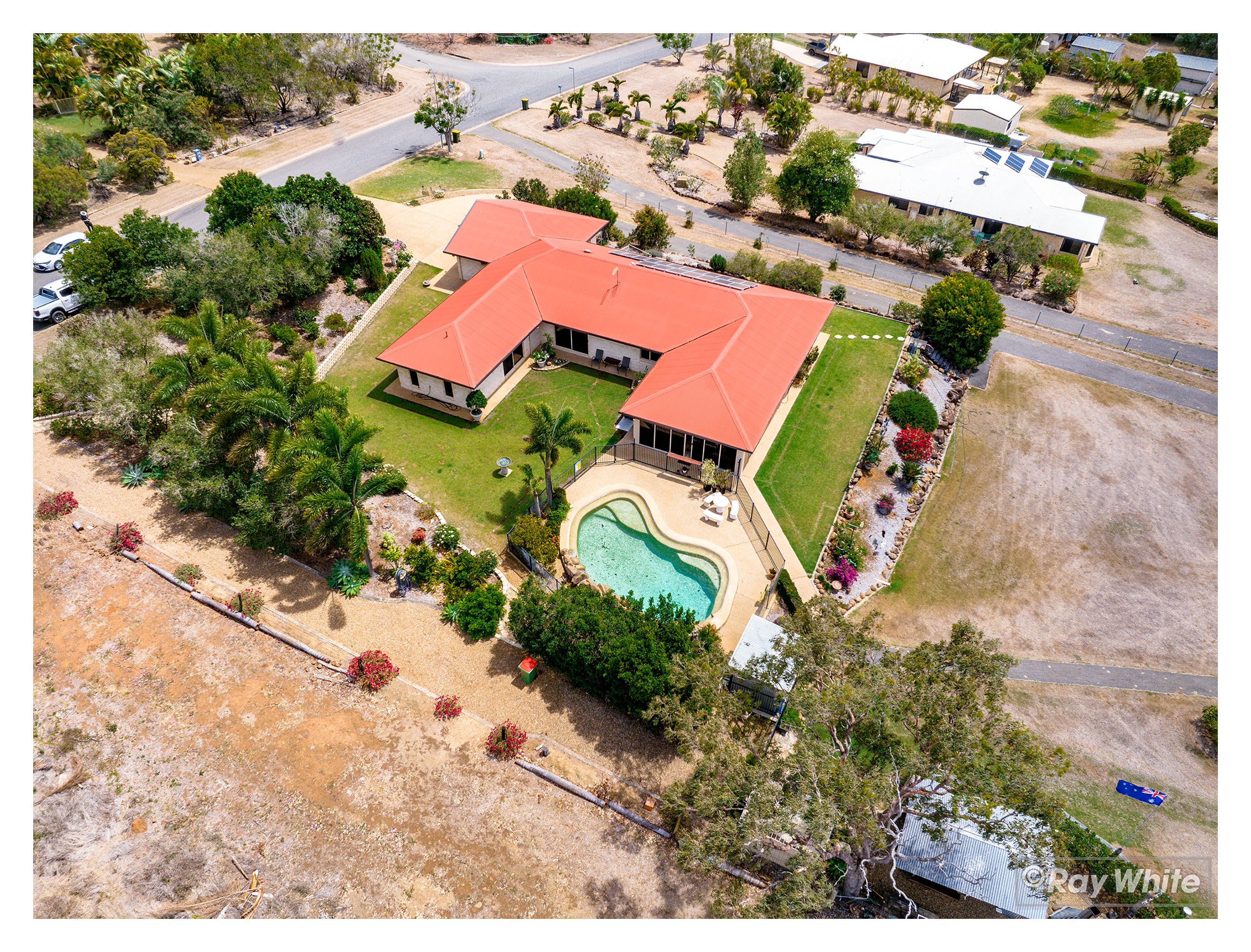35-37 Jolinda Way, Rockyview, QLD 4701