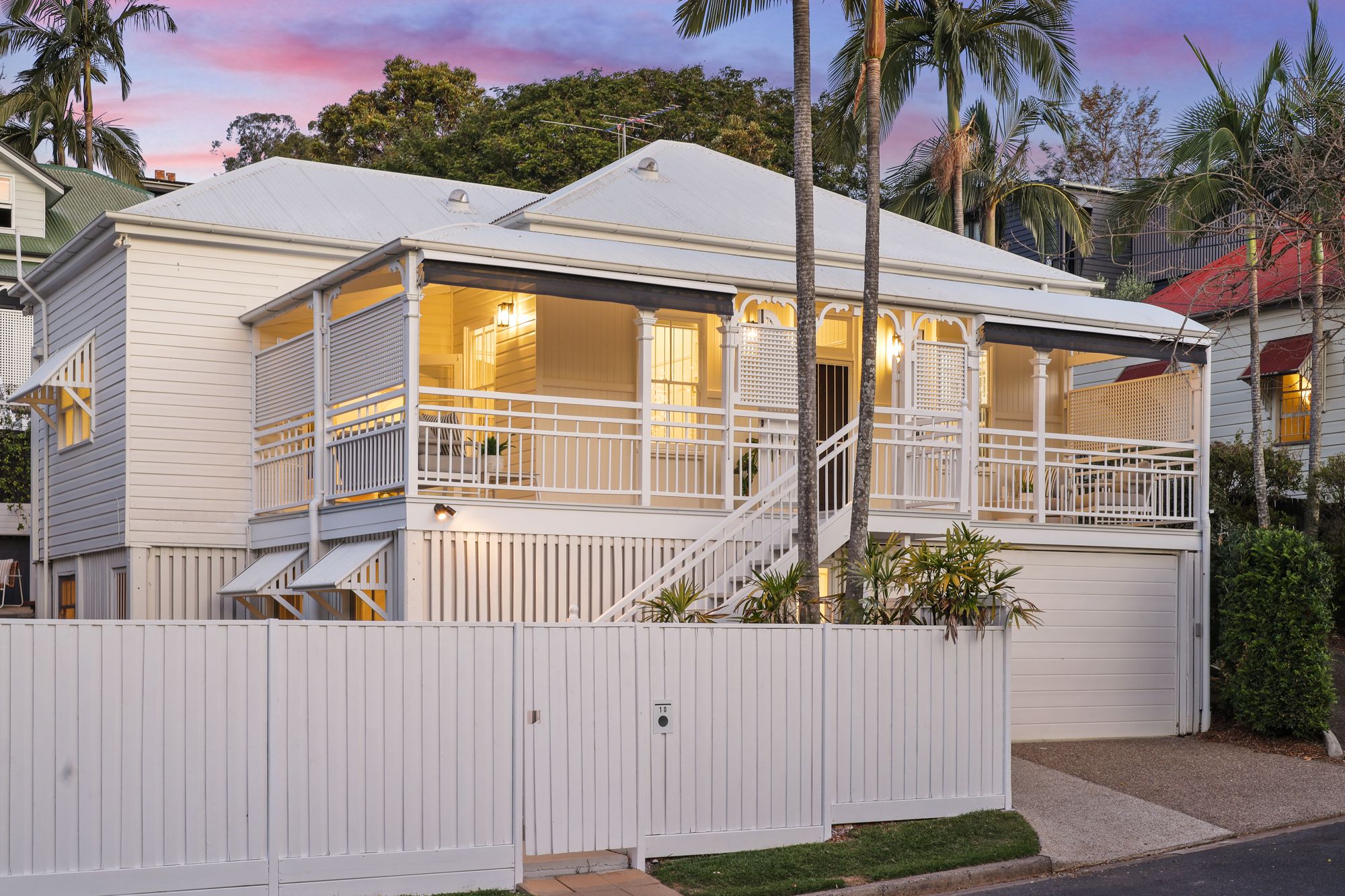 1/10 Cook Street, Red Hill, QLD 4059