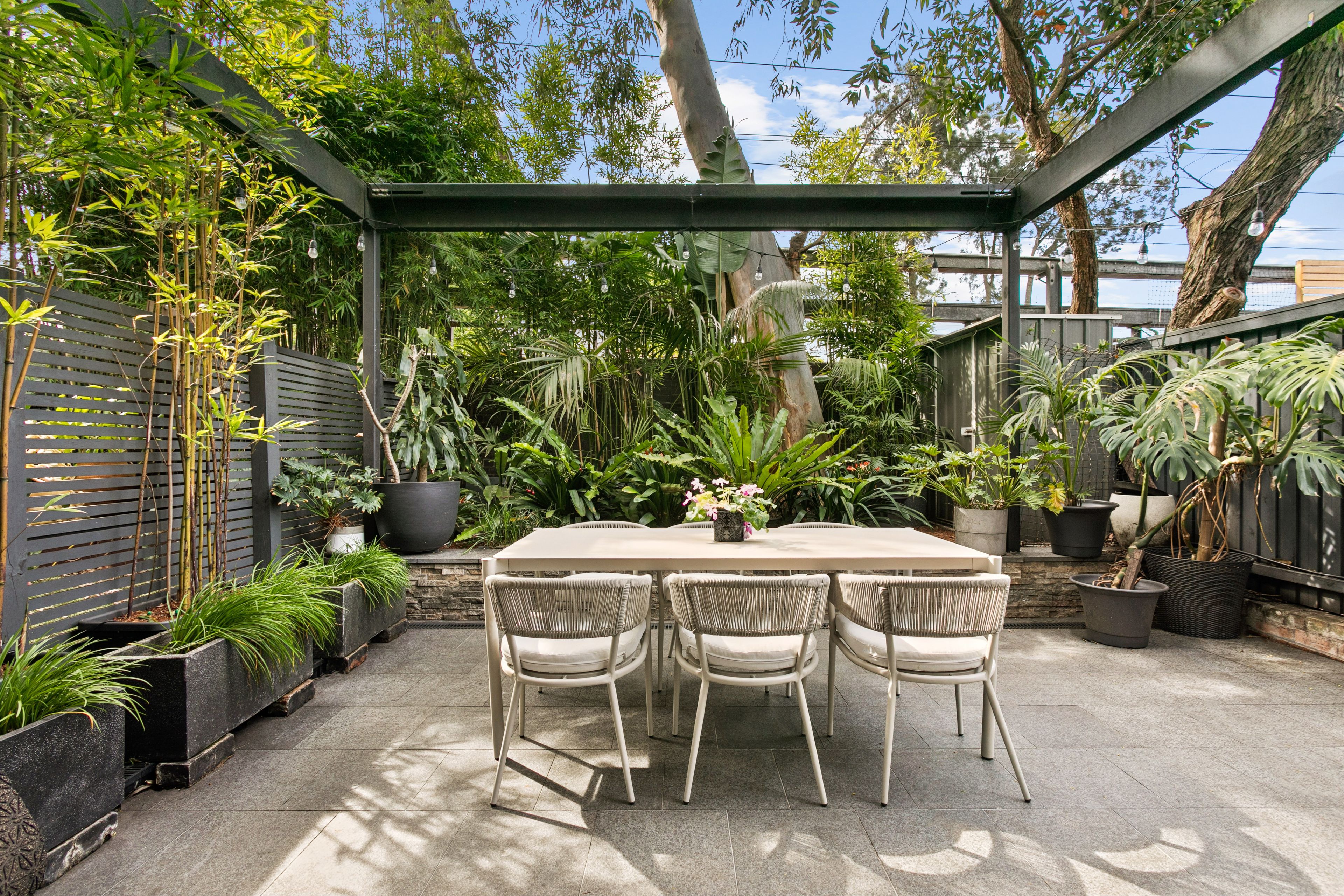 22A Albert Street — photo 3 of 13