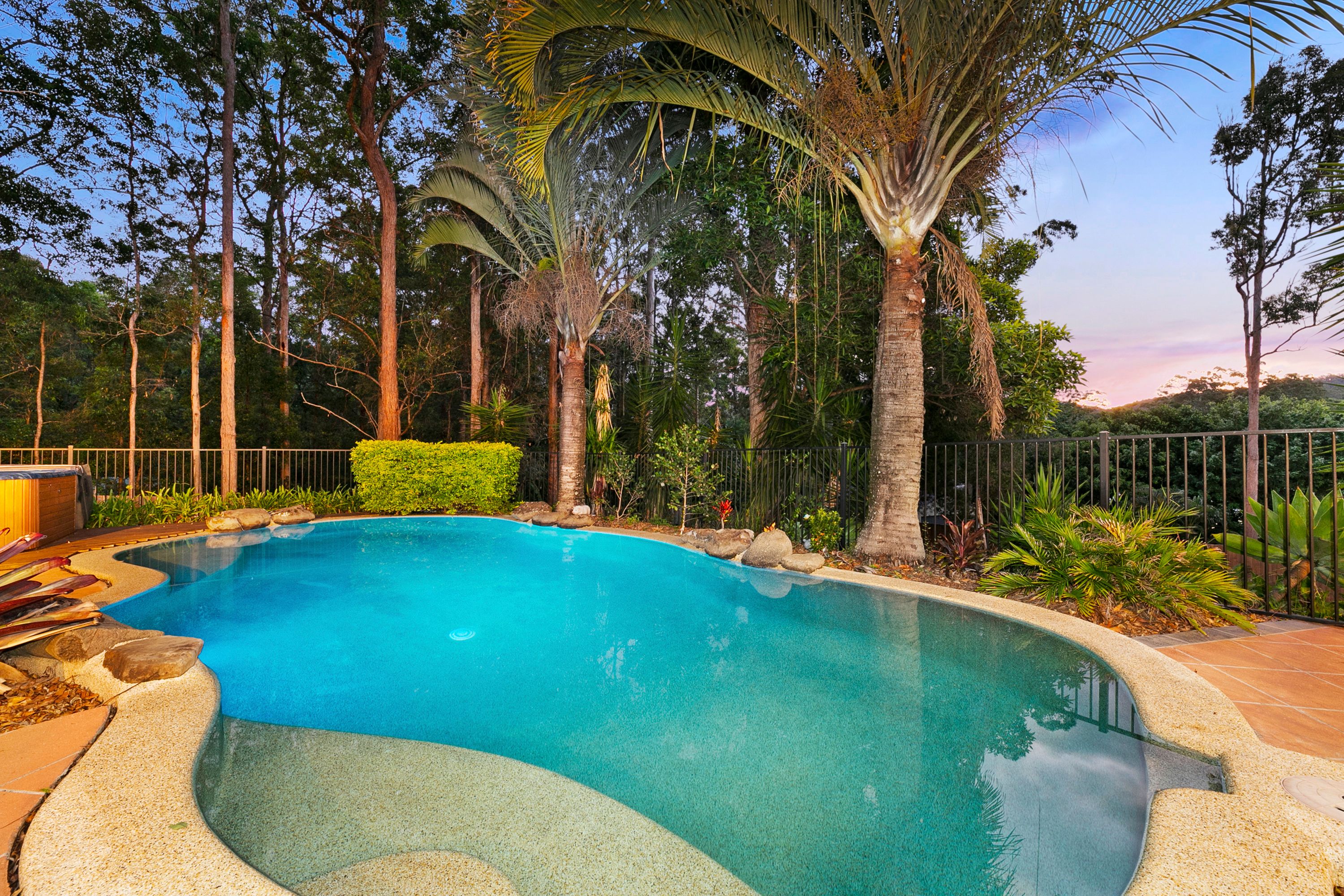 9 Lomatia Court, Bonogin QLD 4213