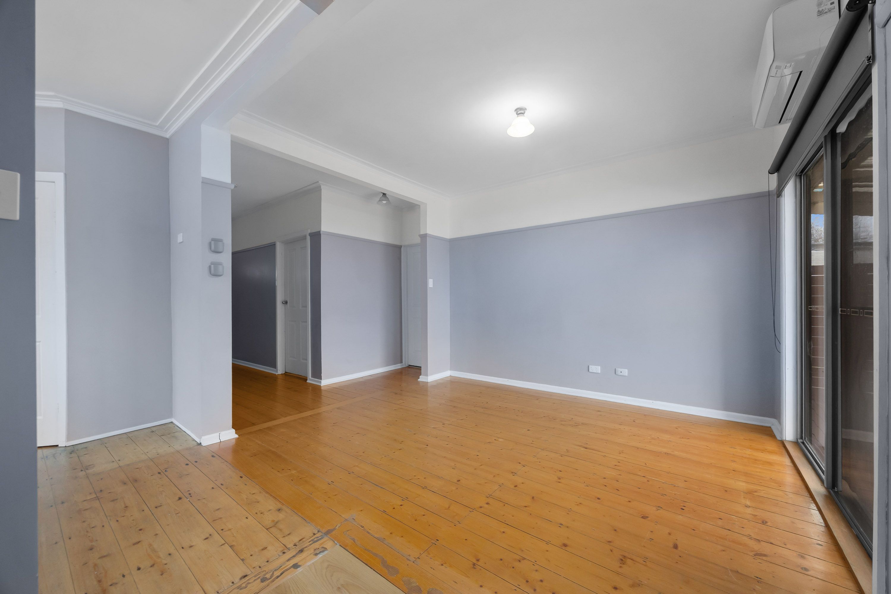 135 Walker Street — photo 4 of 22