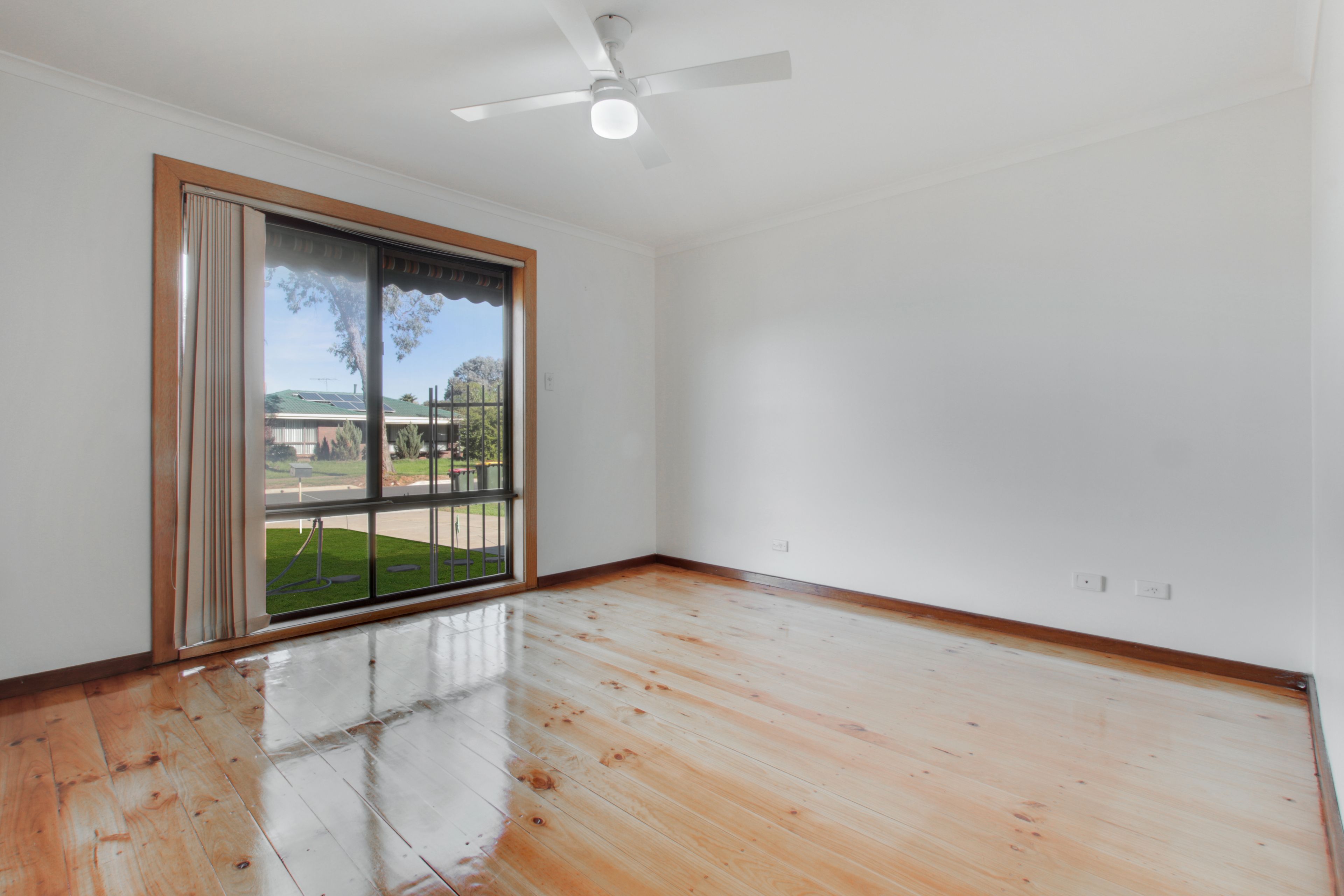 1 Raner Avenue, Parafield Gardens, SA 5107
