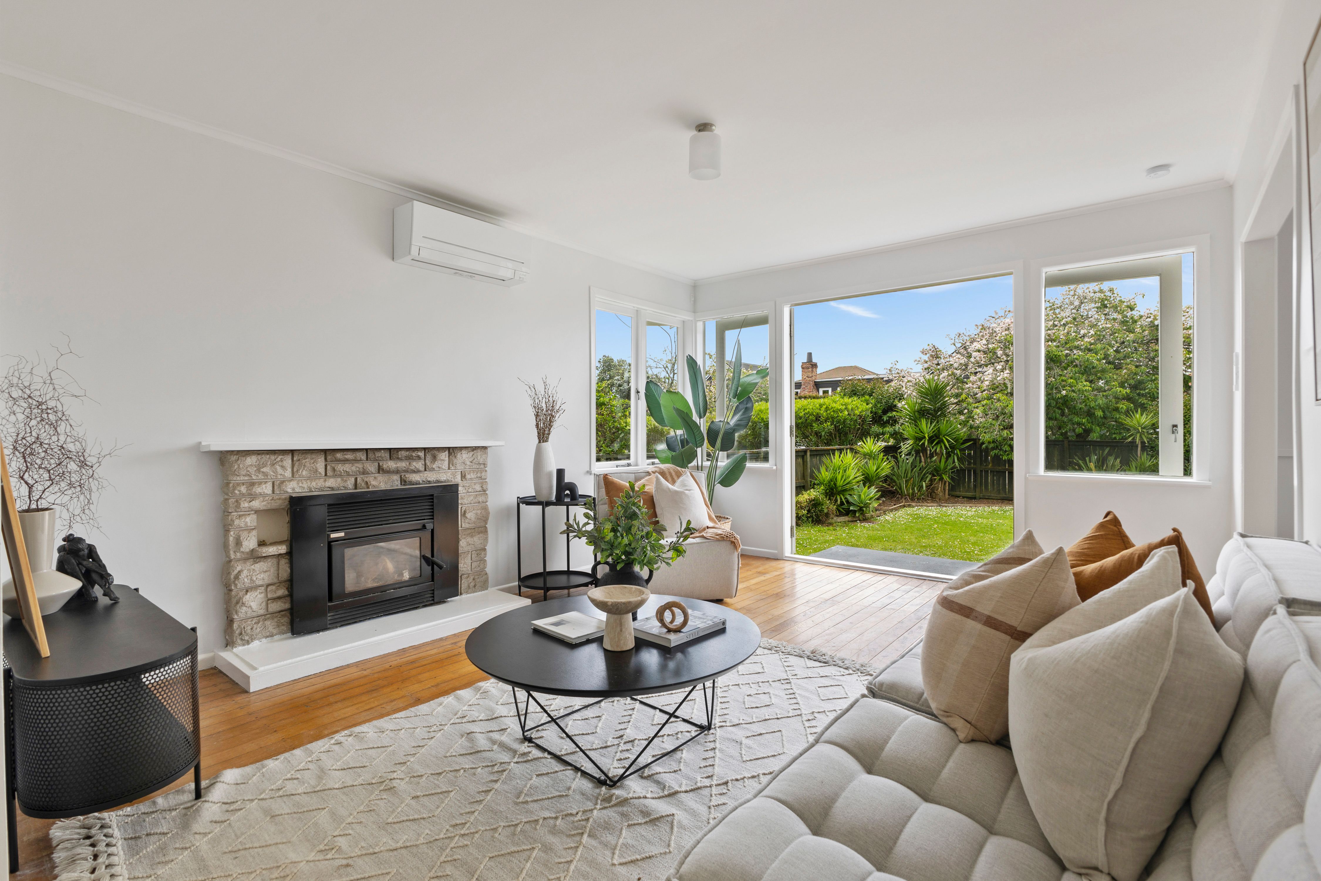 88 Coronation Road, Mangere Bridge, Manukau City