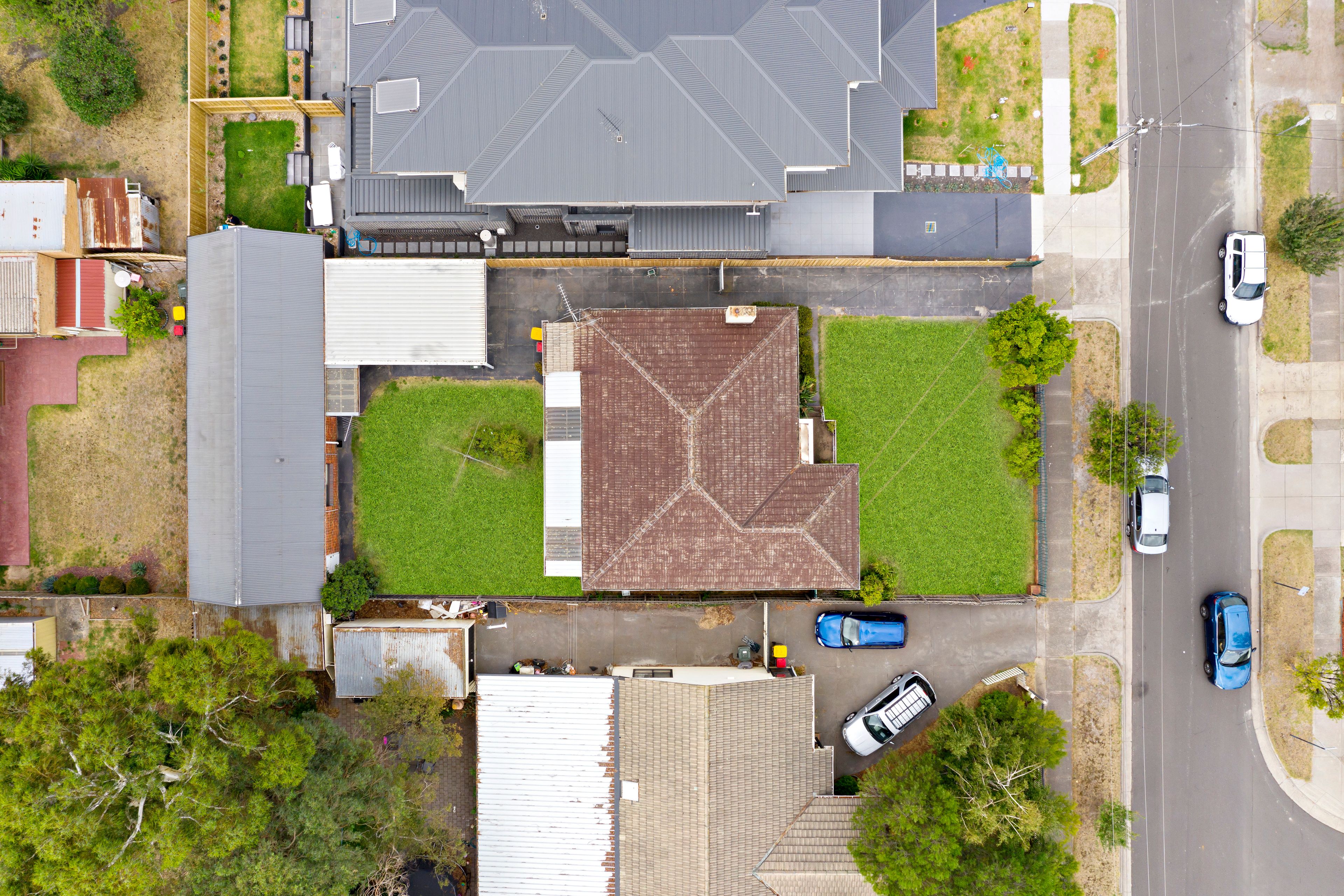 13 Clarendon Avenue, Oakleigh South, VIC 3167