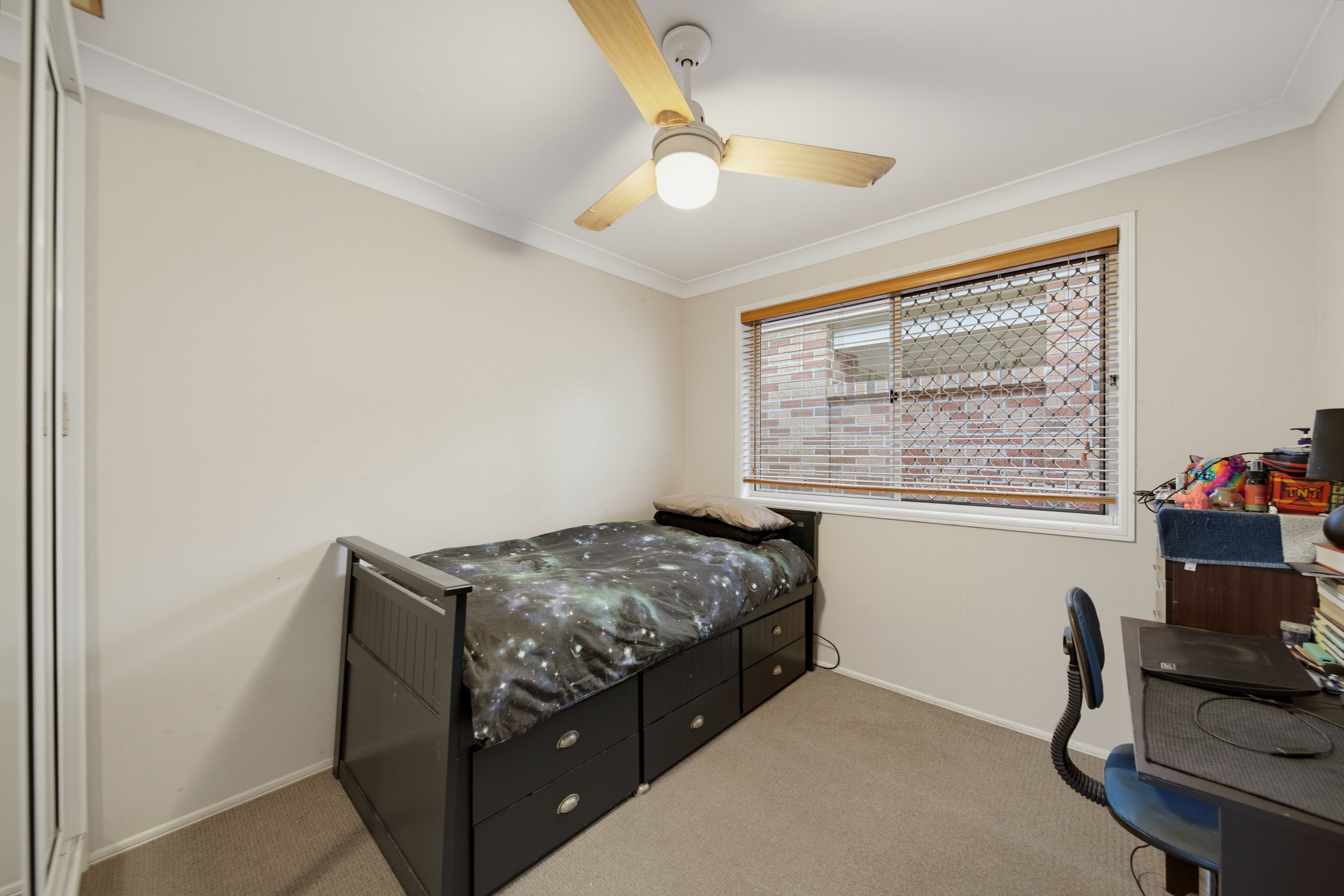 81 Banksia Circuit — photo 8 of 16