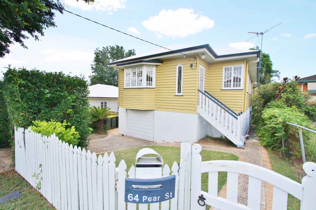 64 Pear Street, Greenslopes, QLD 4120