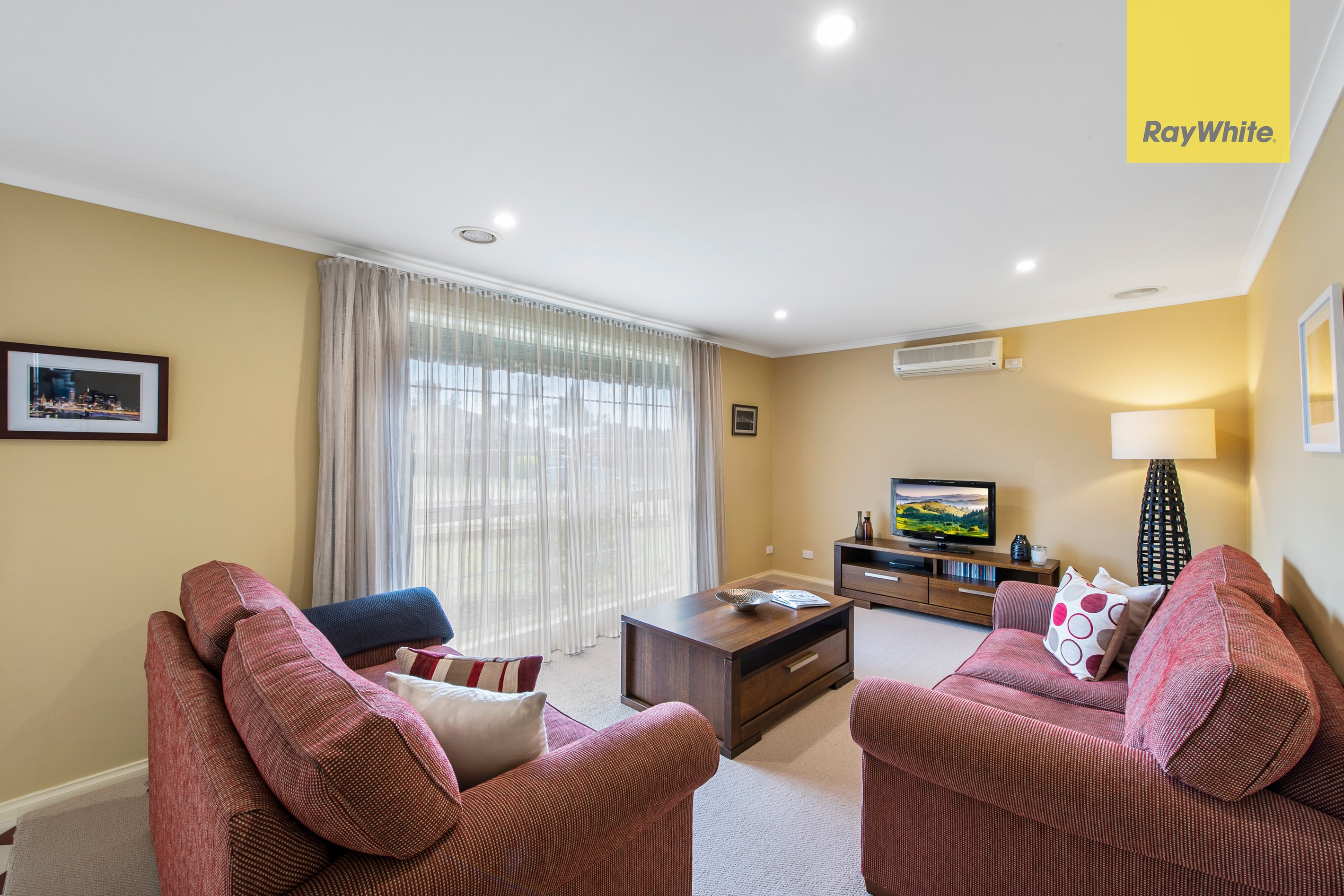 2/5 Marriot Road, Keilor Downs, VIC 3038
