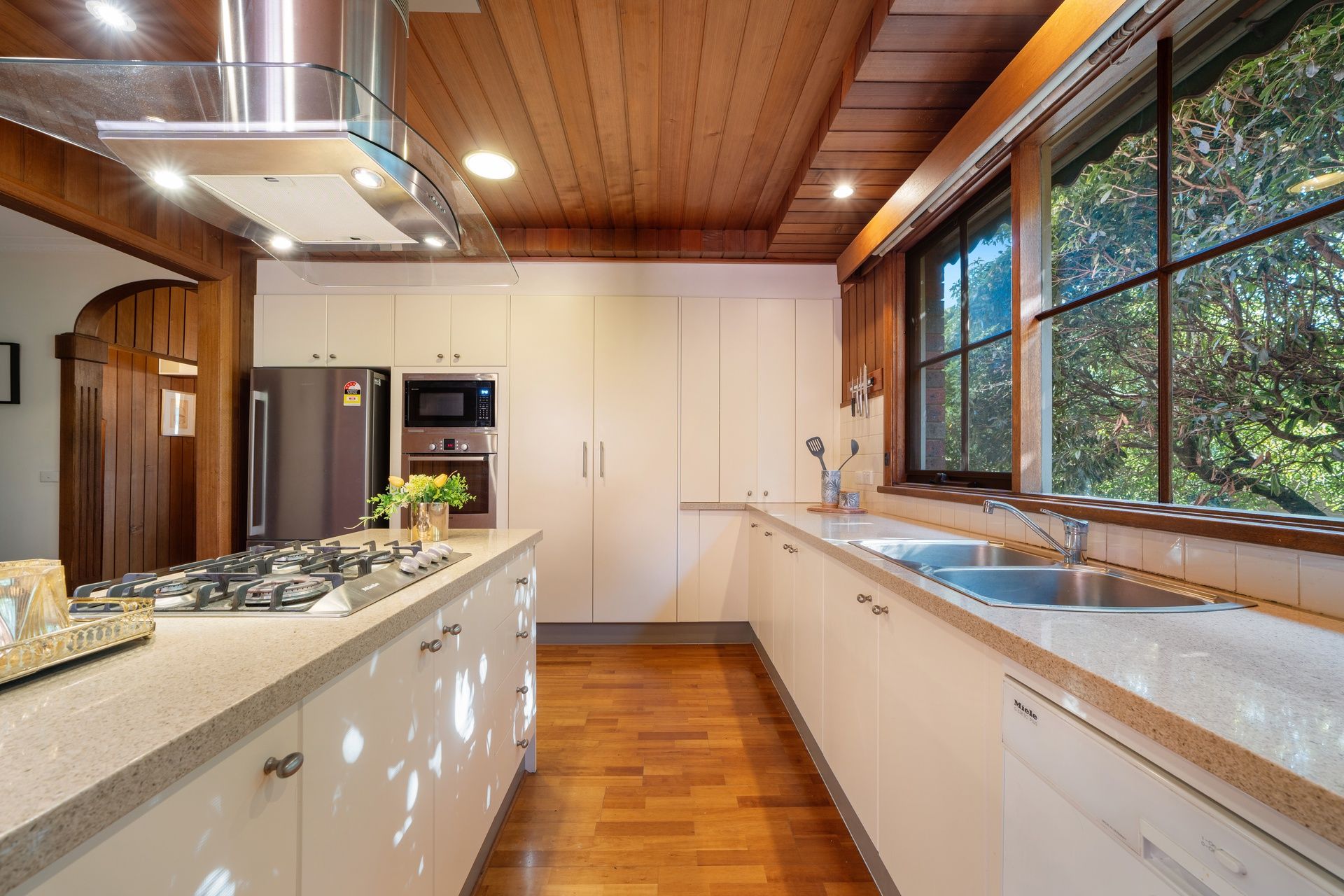 33 Donald Road — photo 6 of 22