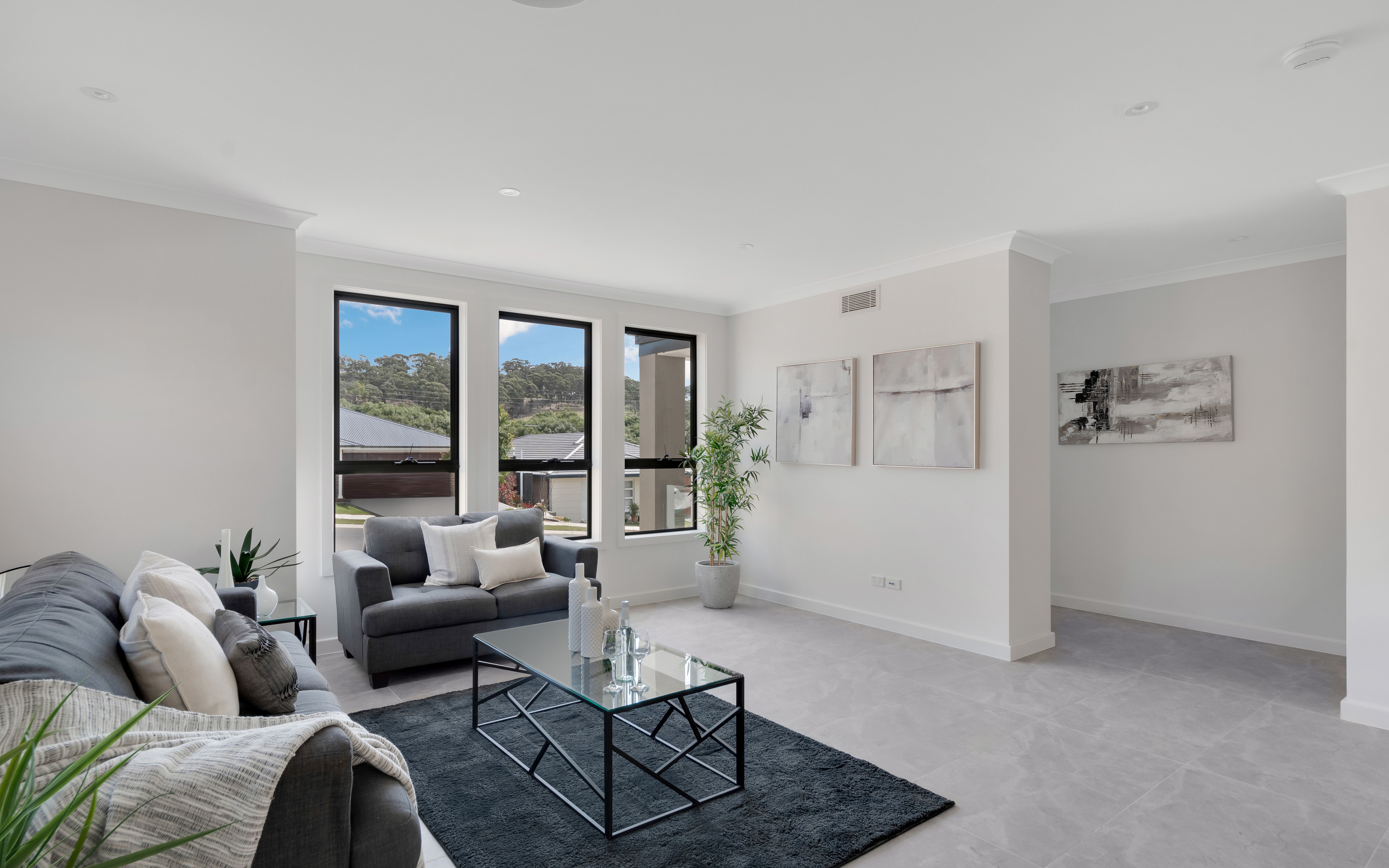 20 Mahoney Drive, Campbelltown, NSW 2560