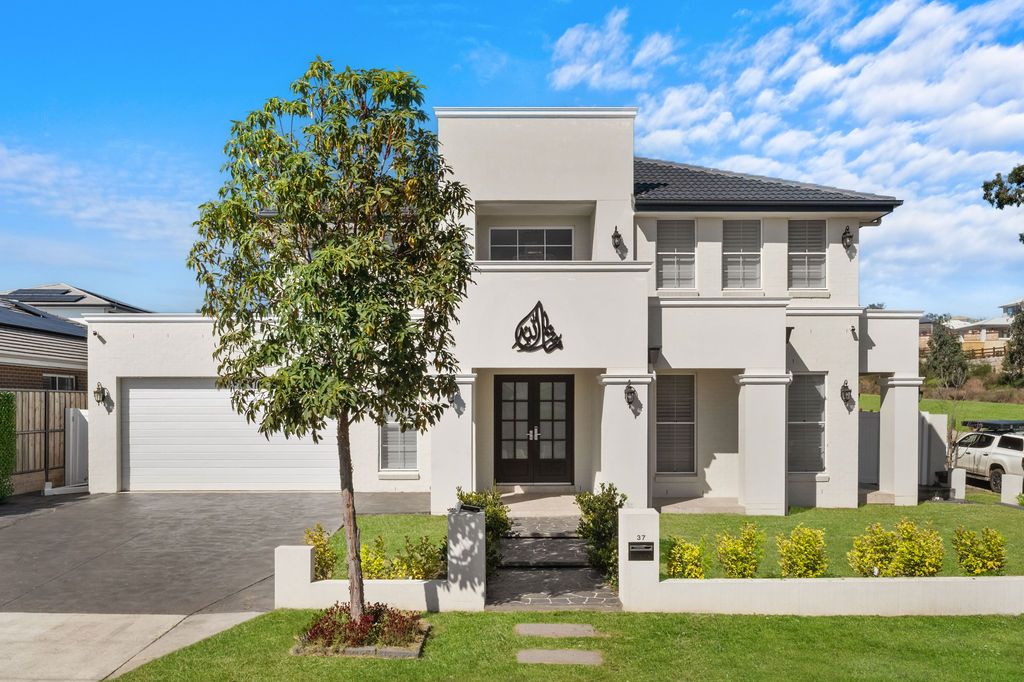 37 Ploughmans Boulevard — photo 5 of 12