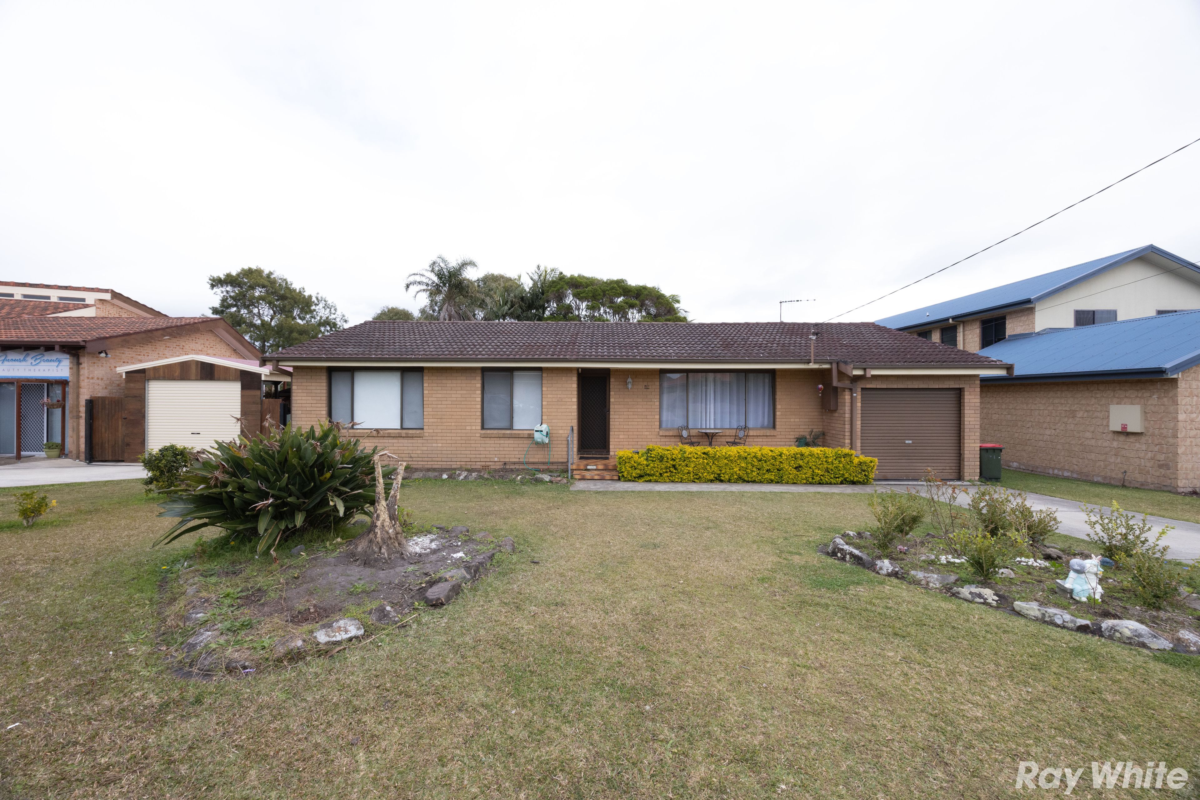 15 Hawaii Avenue, Forster NSW 2428