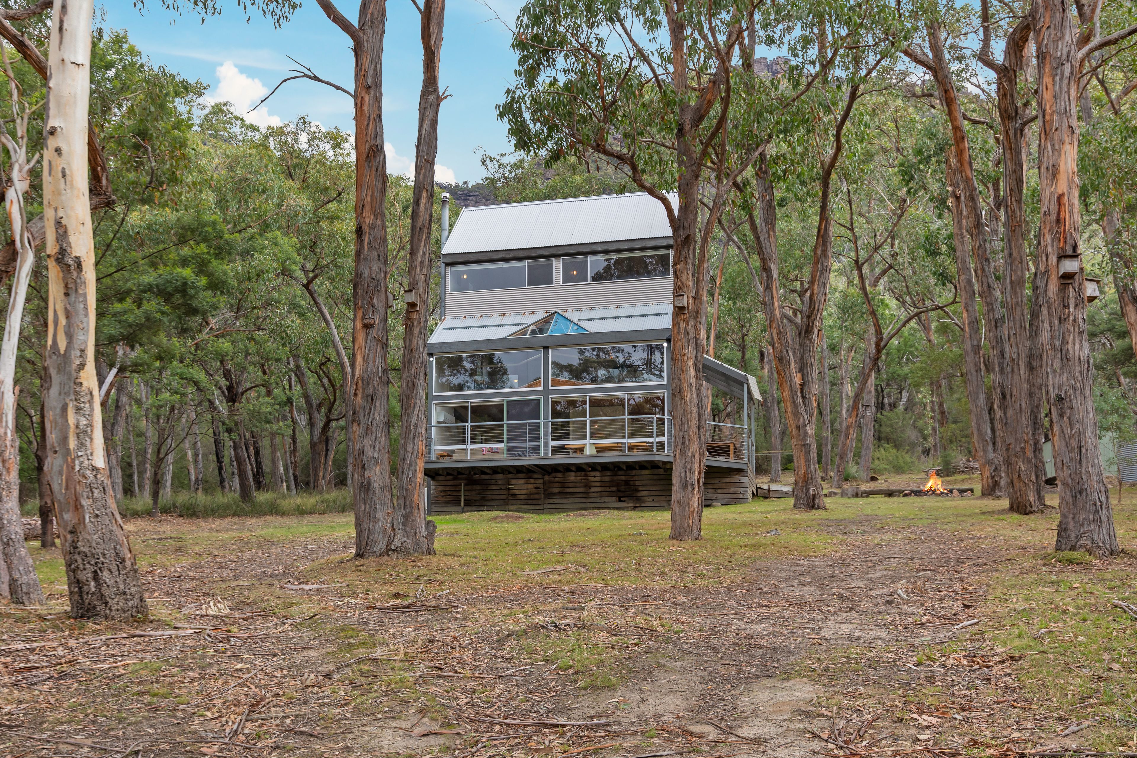 56 High Road, Halls Gap, VIC 3381