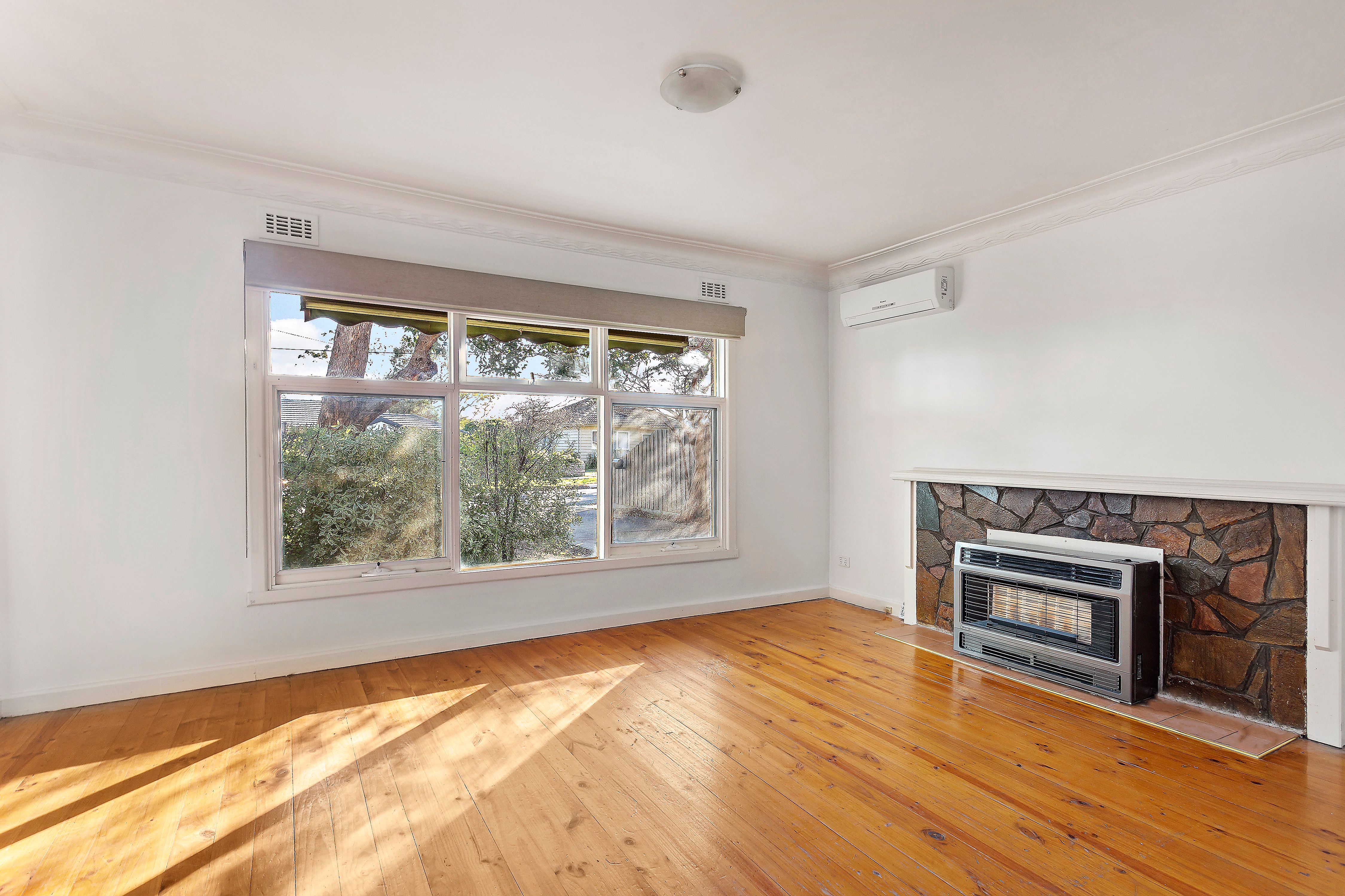 1/18 Elora Road, Oakleigh South, VIC 3167