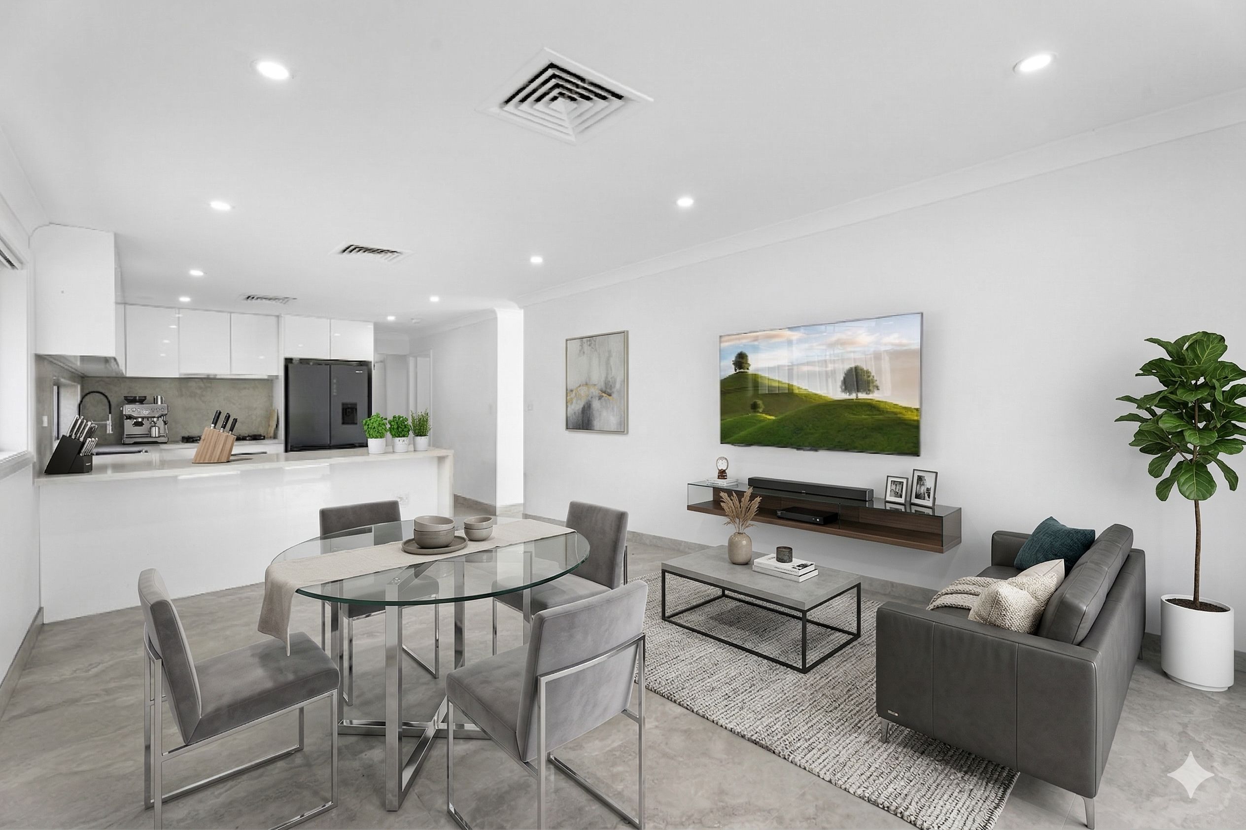 24 Explorers Way, St Clair, NSW