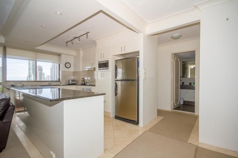 37/18 Commodore Drive, SURFERS PARADISE, QLD 4217