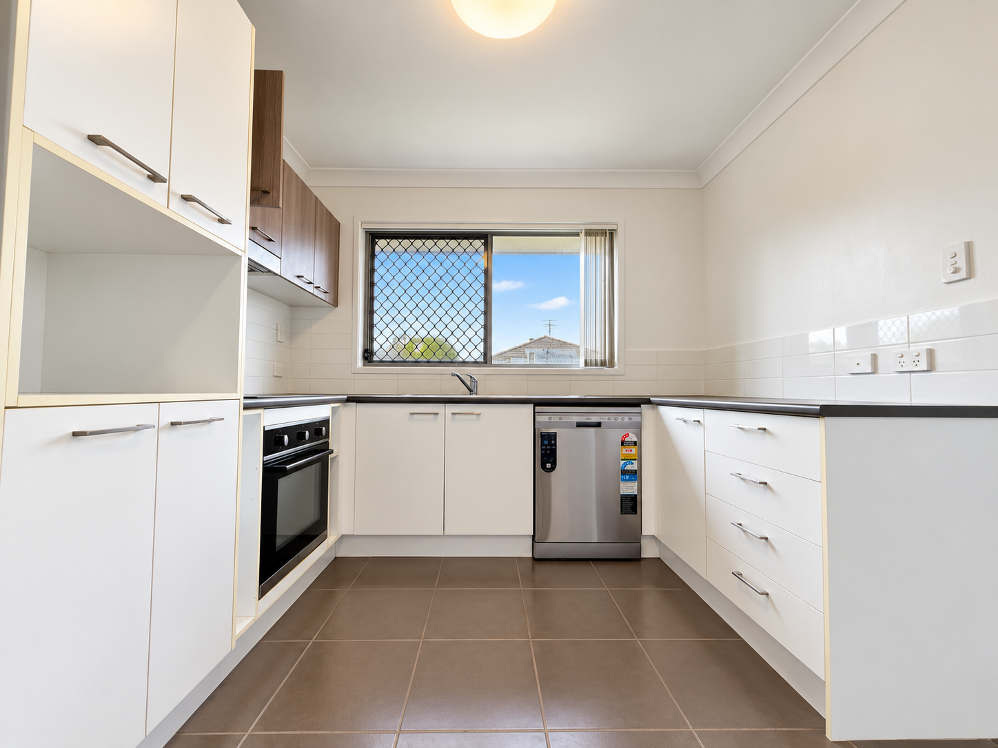 1/14 Sterling Road, Morayfield, QLD 4506